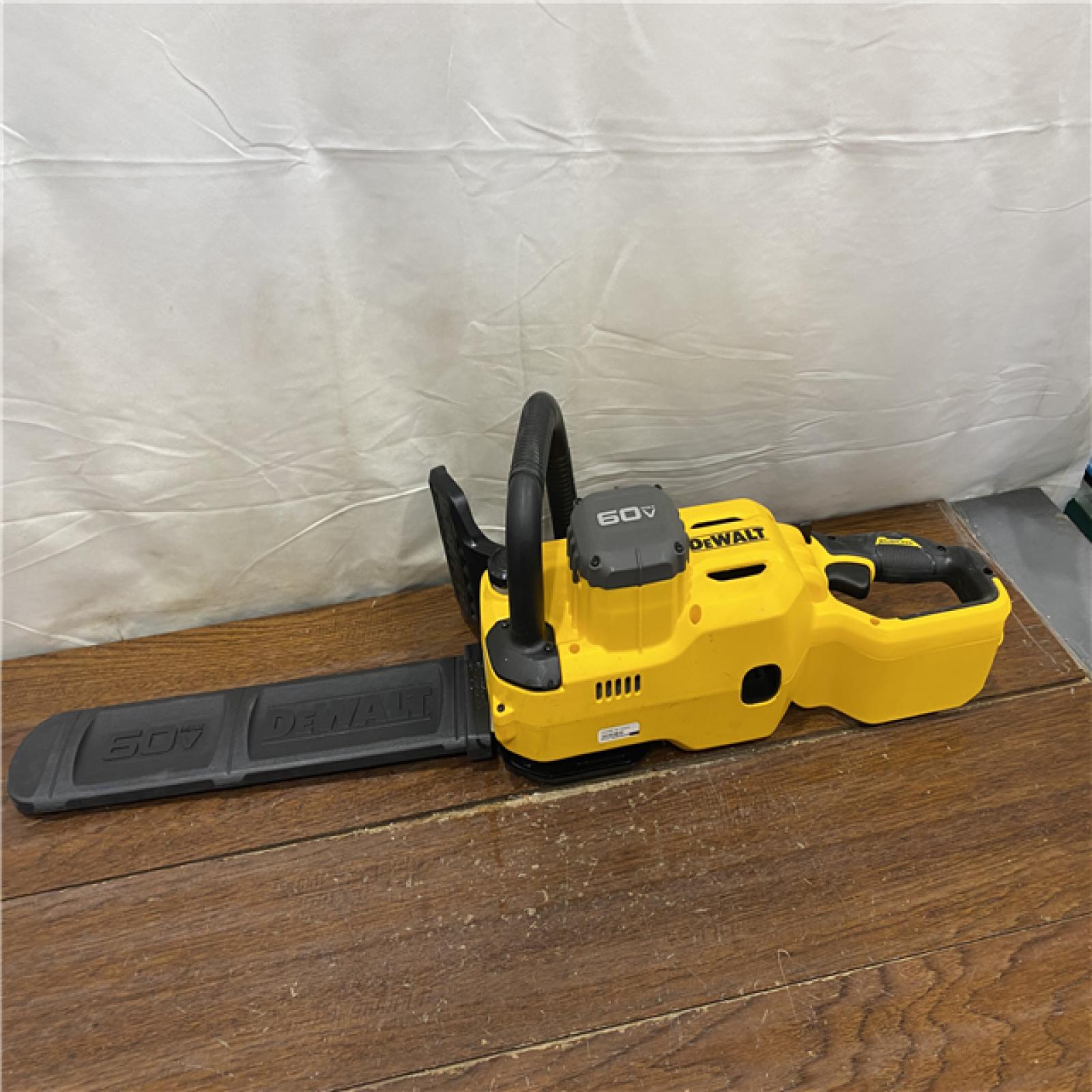 AS-IS DEWALT DCCS672B FLEXVOLT 60V MAX Brushless Cordless 18 Chainsaw (Tool Only)