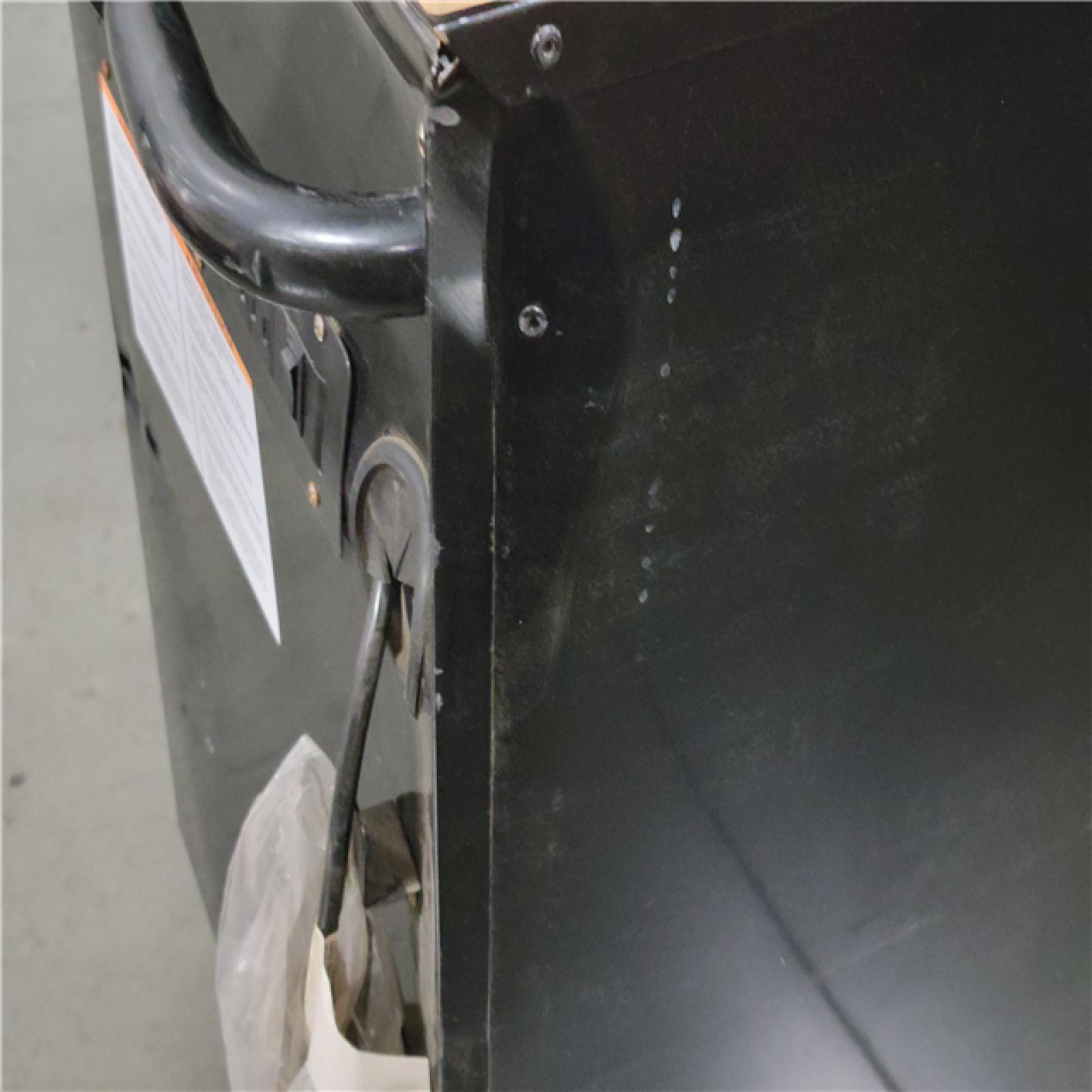 CALIFORNIA AS-IS HUSKY 72 IN. DRAWER MOBILE WORK BENCH