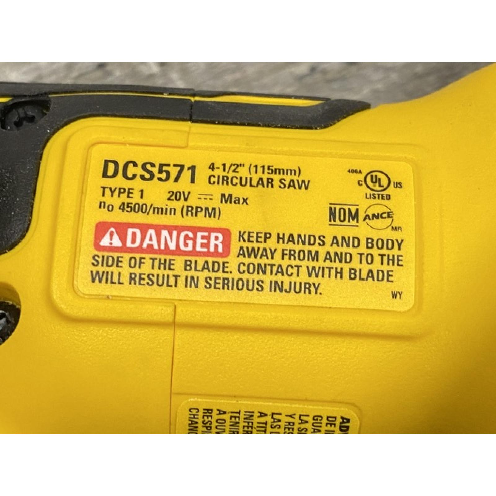 AS-IS DEWALT ATOMIC 20V MAX Cordless Brushless 4-1/2 in. Circular Saw (Tool Only)