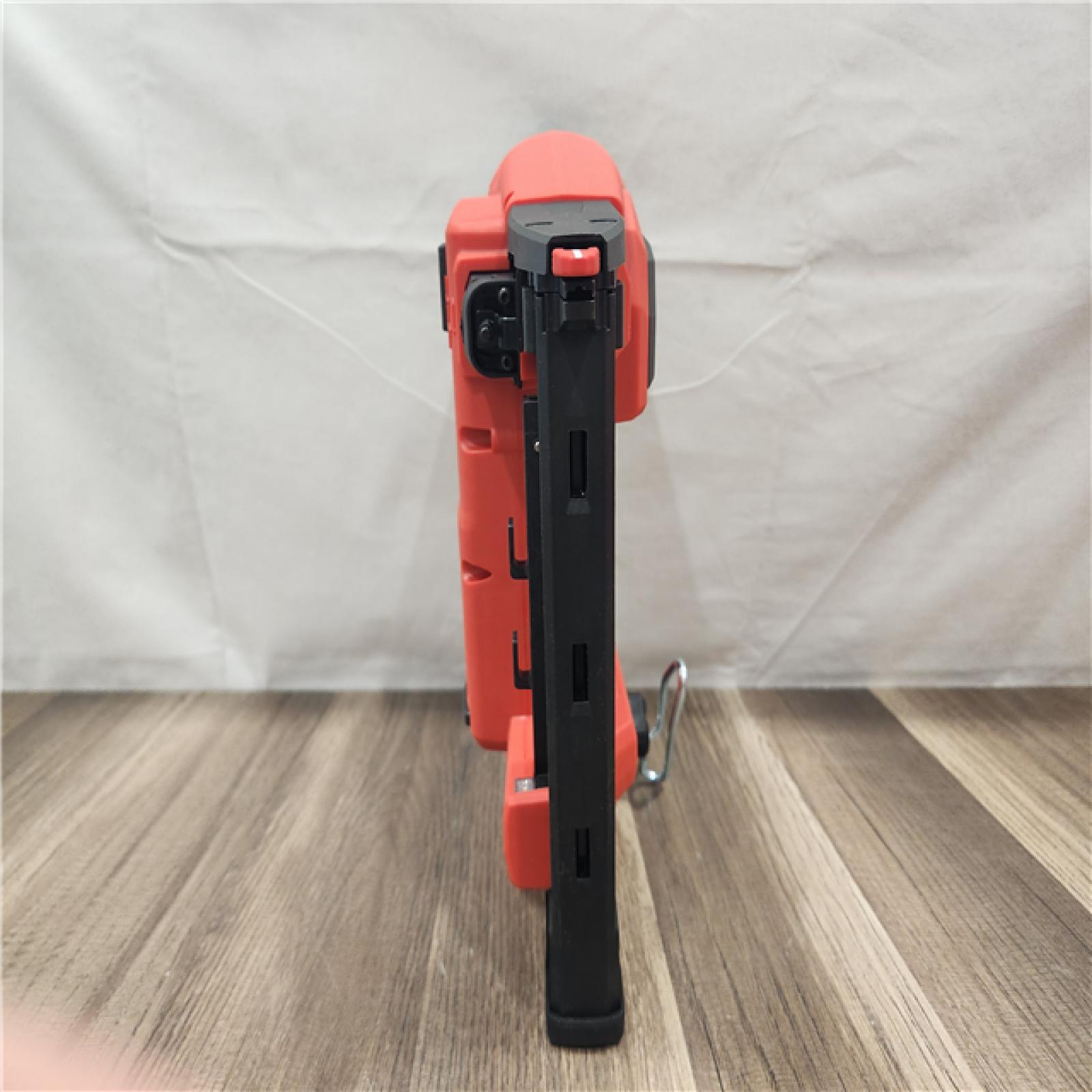 AS-IS- MILWAUKEE FUEL 18V Cordless 18-Gauge 1/4 in. Narrow Crown Stapler (Tool-Only)