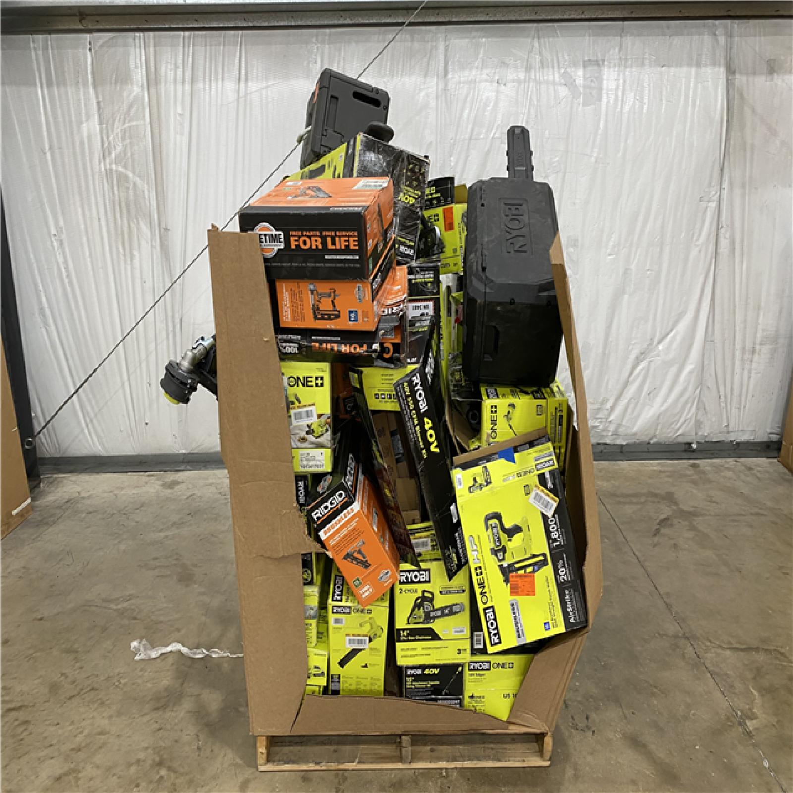 Houston Location AS IS - Tool Pallet