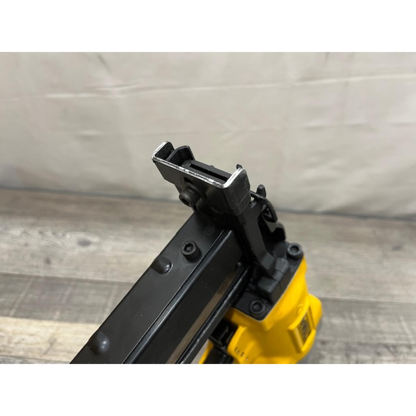 AS-IS DEWALT Corded Pneumatic 16-Gauge 1 in. Crown Lathing Stapler