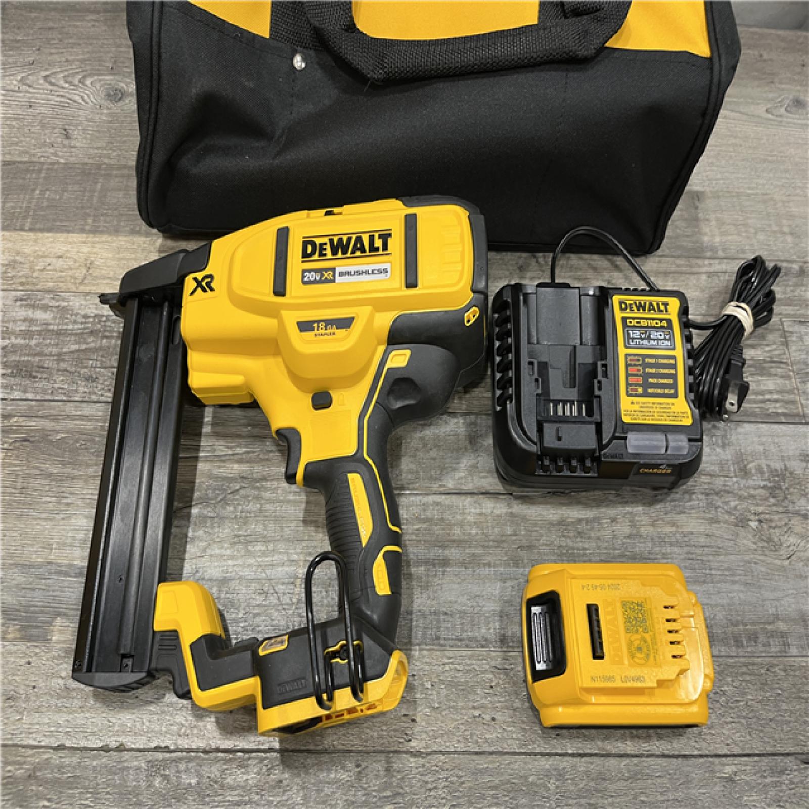 AS-IS DEWALT 20V MAX XR Lithium-Ion Cordless 18-Gauge Narrow Crown Stapler Kit