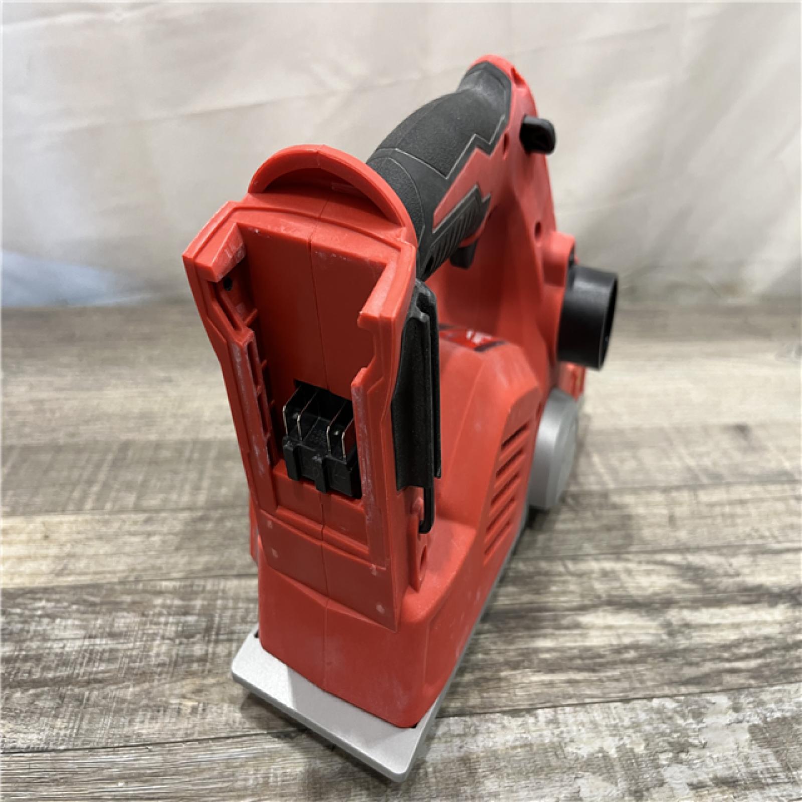 AS-IS Milwaukee 18V Lithium-Ion Cordless 3-1/4 in. Planer (Tool-Only)