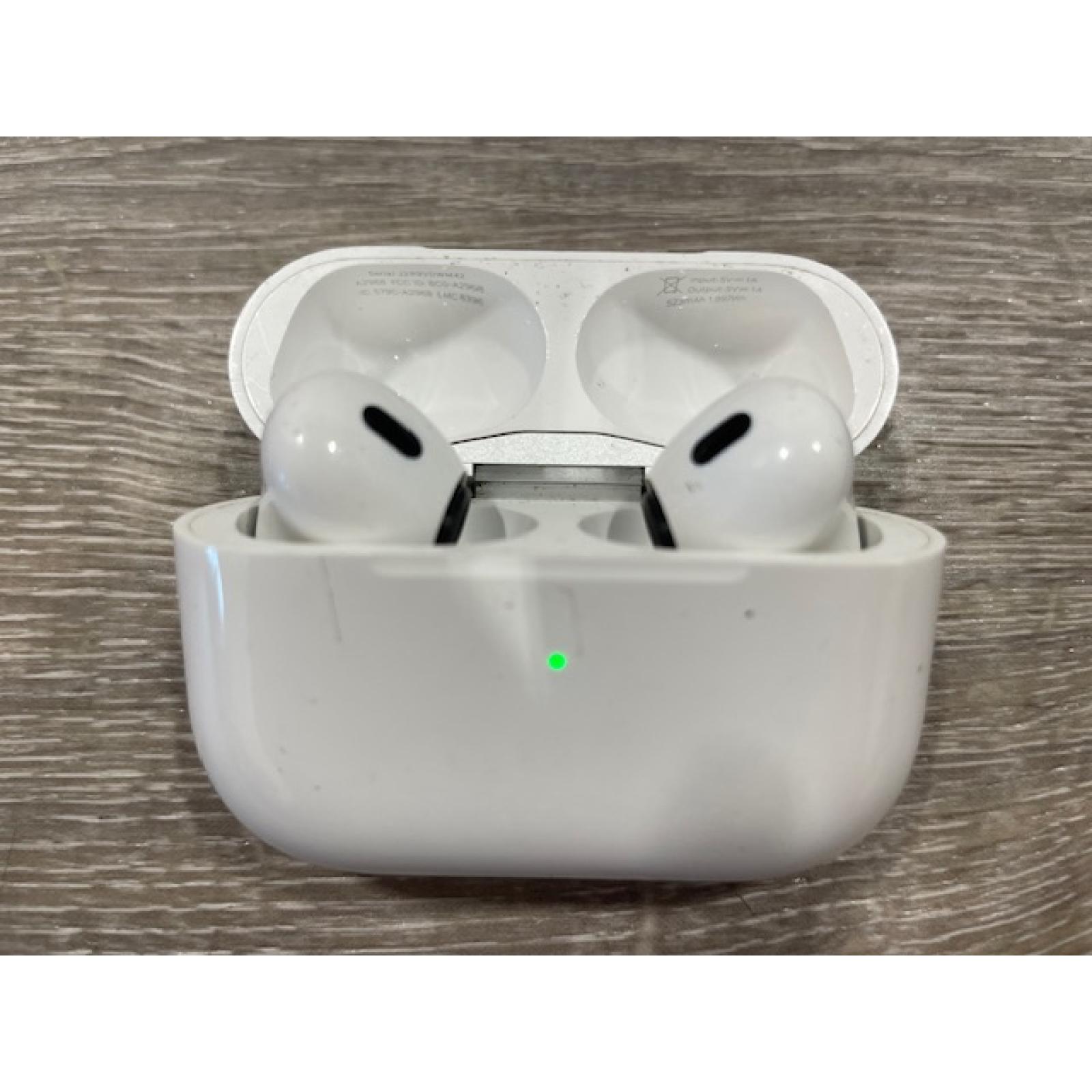 AS-IS Apple AirPods Pro 2 With MagSafe Charging Case (USB-C)