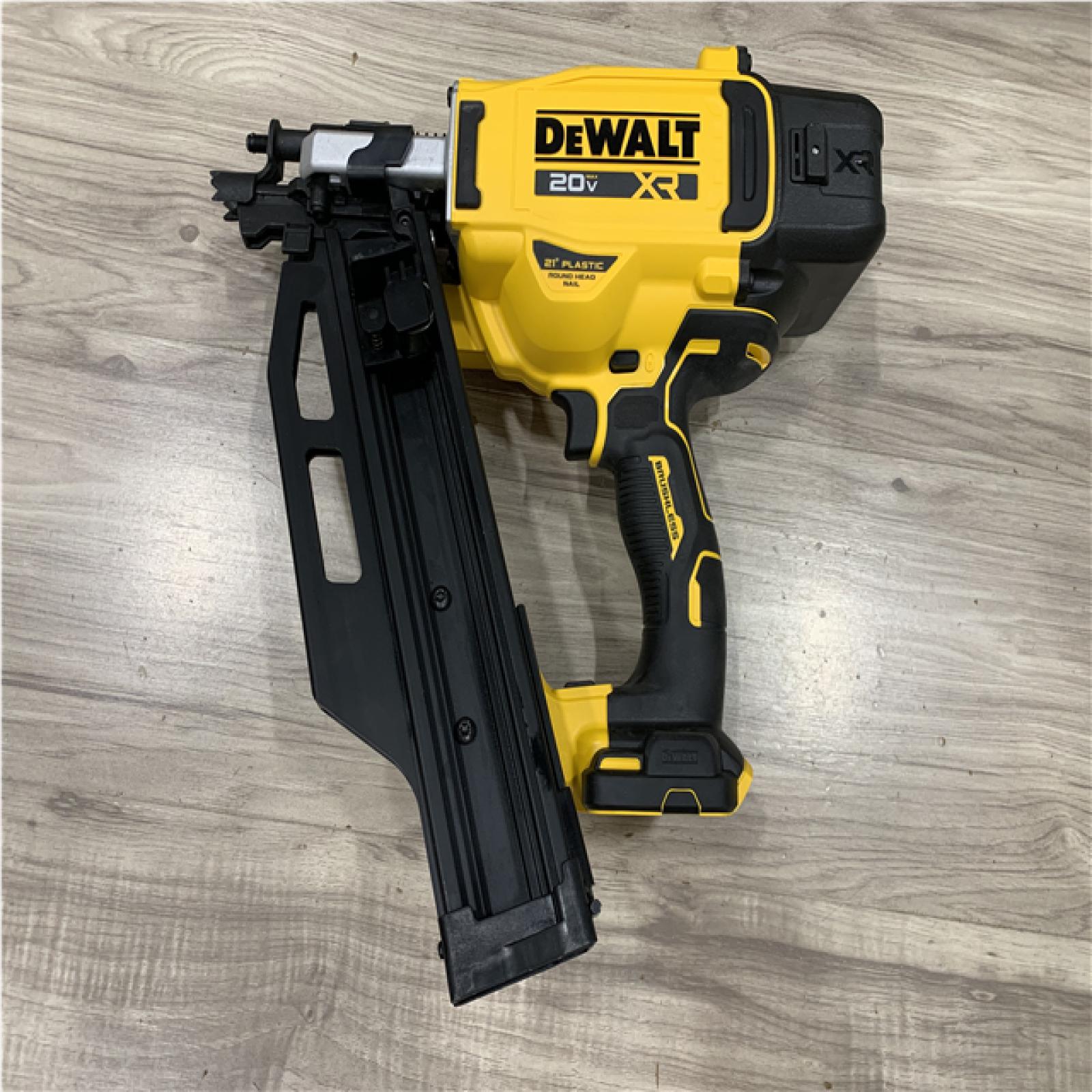 AS-IS DEWALT 20-Volt 21° Cordless Framing Nailer (Tool-Only)