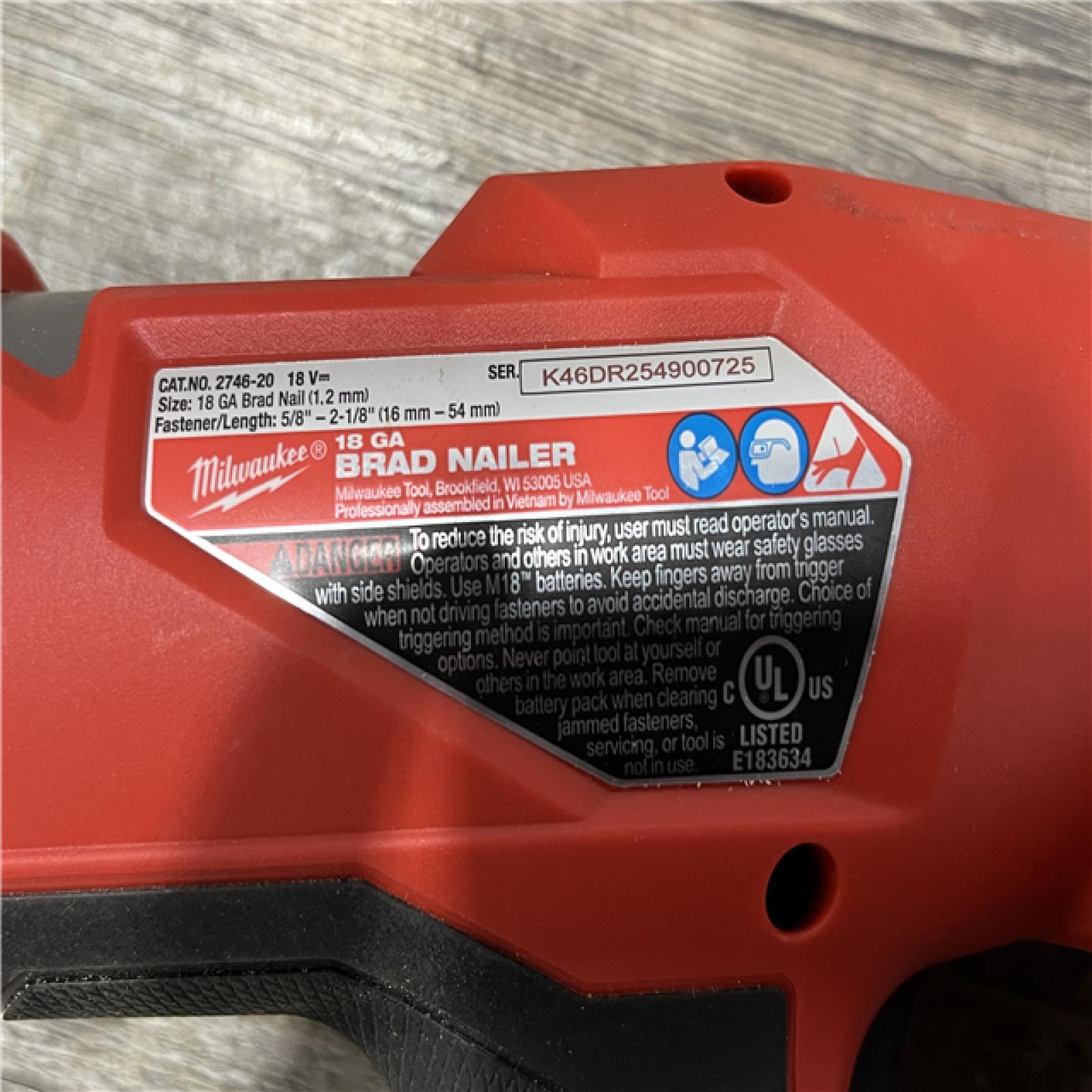 AS-IS Milwaukee FUEL 18-Volt Lithium-Ion Brushless Cordless Gen II 18-Gauge Brad Nailer (Tool-Only)