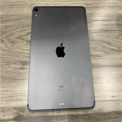 AS-IS Apple iPad Pro (11 ) 1TB Space Gray Cellular MU202LL/a
