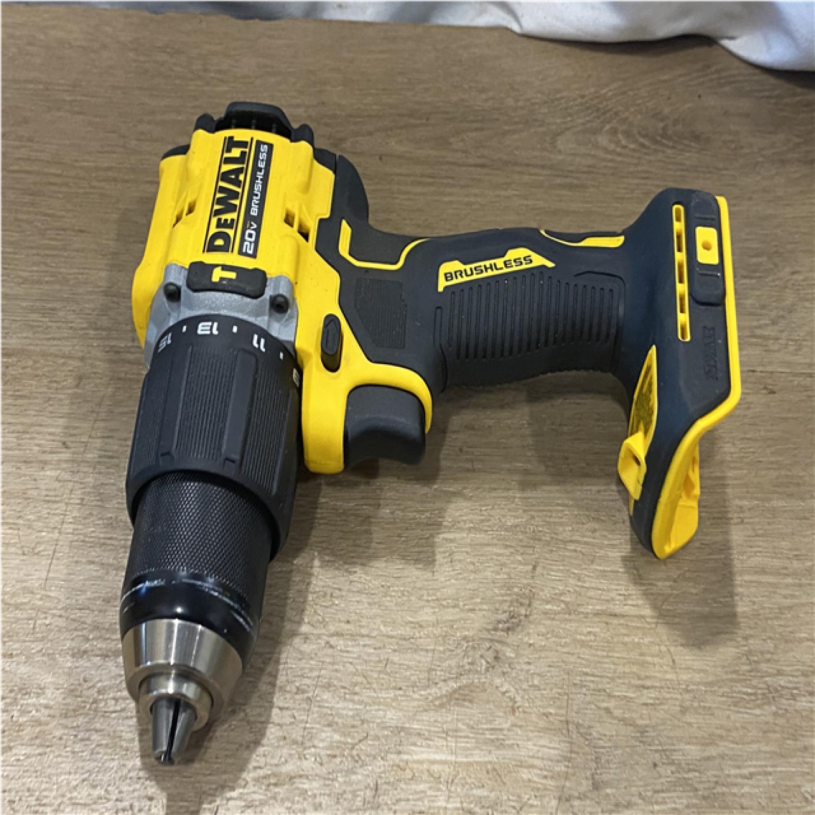 AS-IS DEWALT ATOMIC 20V Lithium-Ion Cordless 1/2 in. Hammer Drill Kit