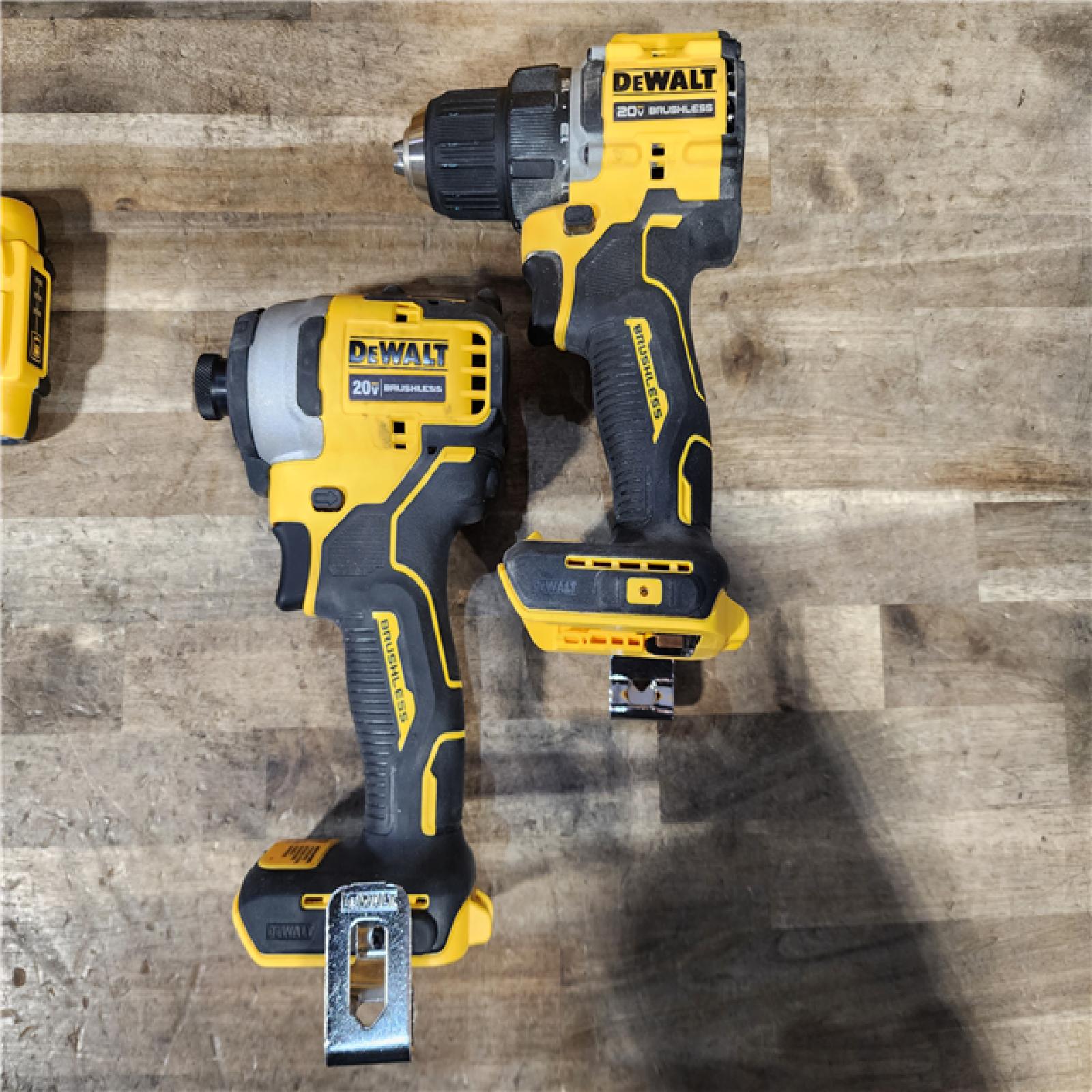 HOUSTON LOCATION - AS-IS Dewalt DCK225D2 20V MAX ATOMIC Compact Cordless Drill Driver and Impact Driver Combo Kit