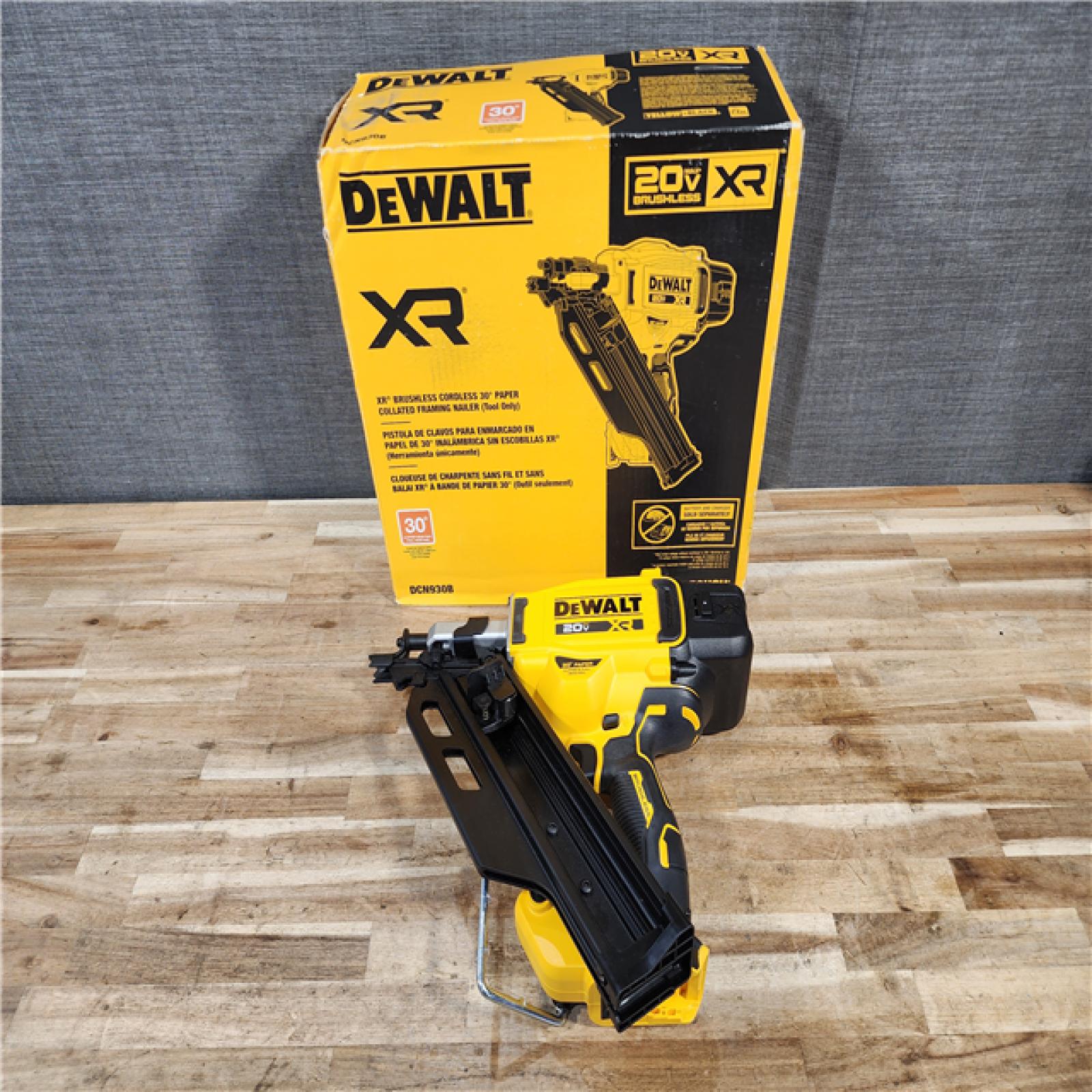 HOUSTON LOCATION - AS-IS DEWALT 20V 30 Degree Cordless Framing Nailer (Tool-Only)