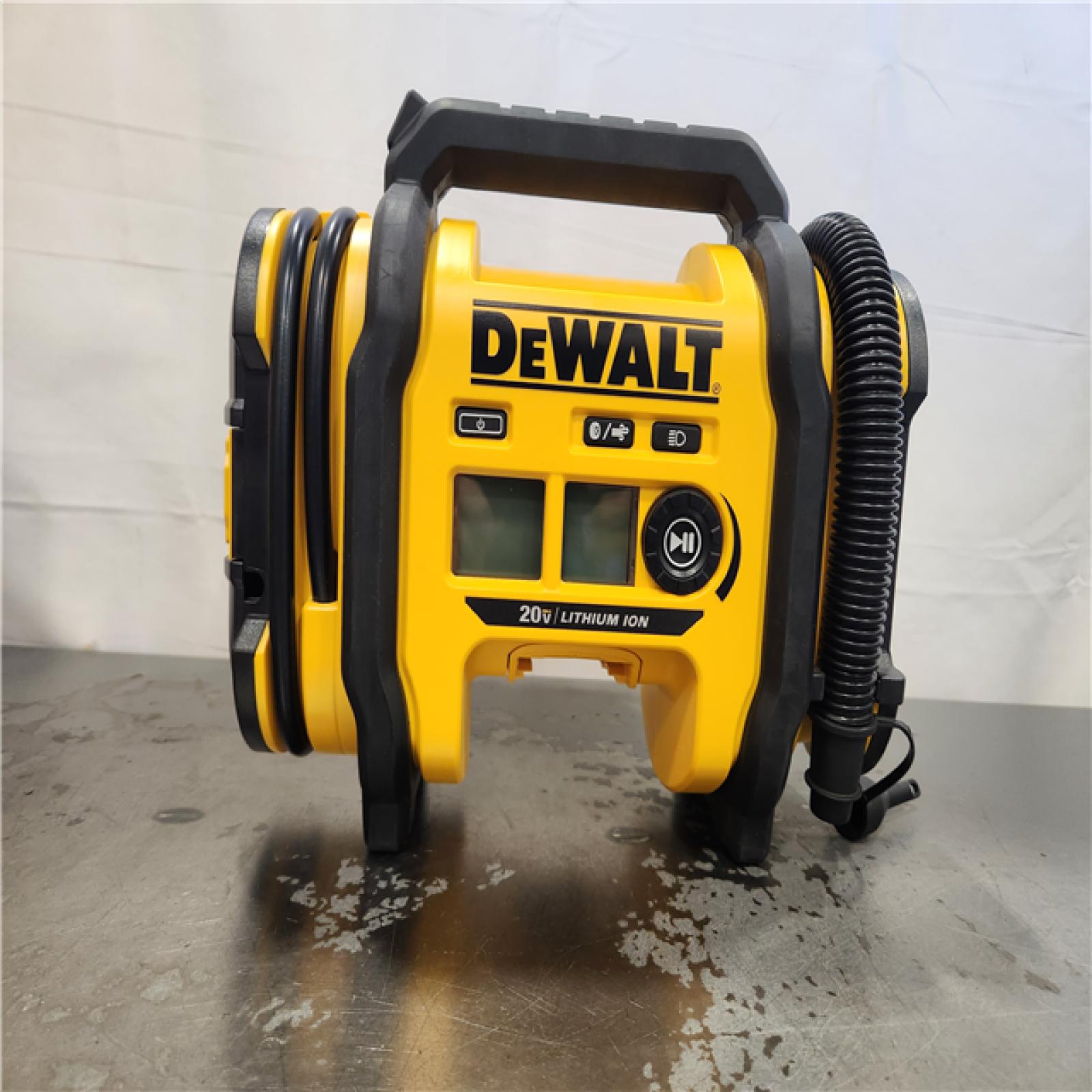 AS-IS- DEWALT 20V MAX Cordless Electric Portable Inflator (Tool Only)