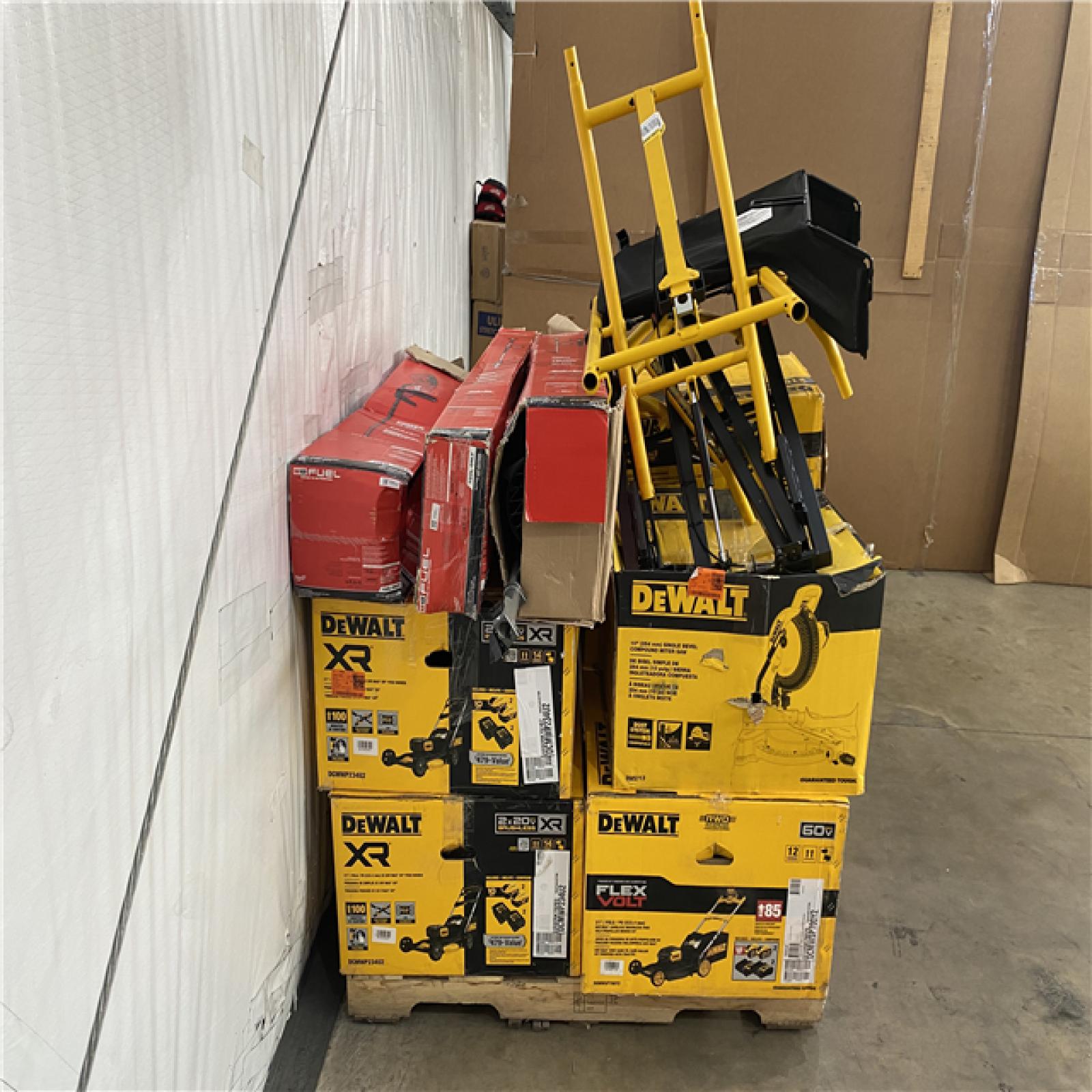 Houston Location AS IS - Tool Pallet