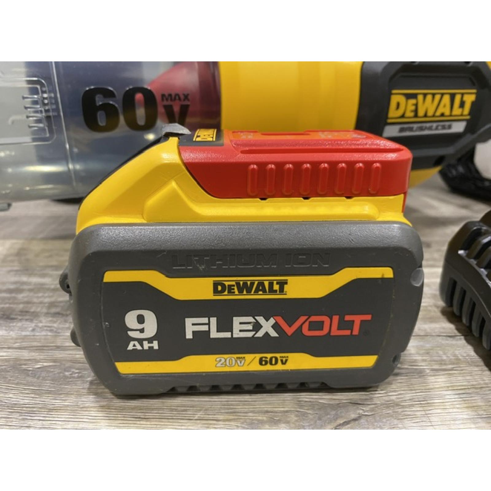 AS-IS DEWALT FLEXVOLT 60V MAX 125 MPH 600 CFM Brushless Cordless Battery Powered Blower Kit