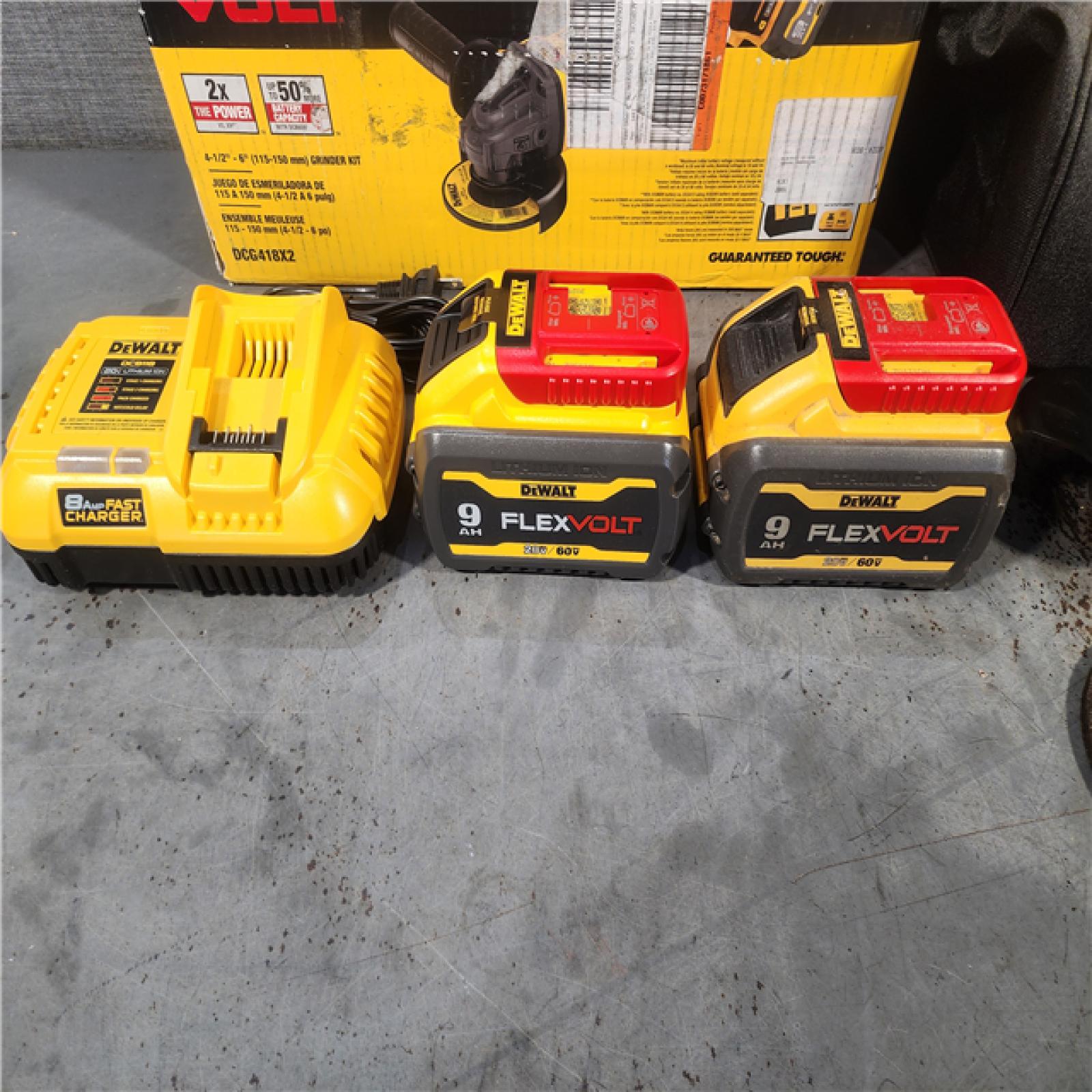 HOUSTON LOCATION - AS-IS (APPEARS LIKE NEW) DeWalt Flexvolt 60V Max Cordless Grinder  4.5 in; 6 in  Kit  1 KT (115-DCG418X2)