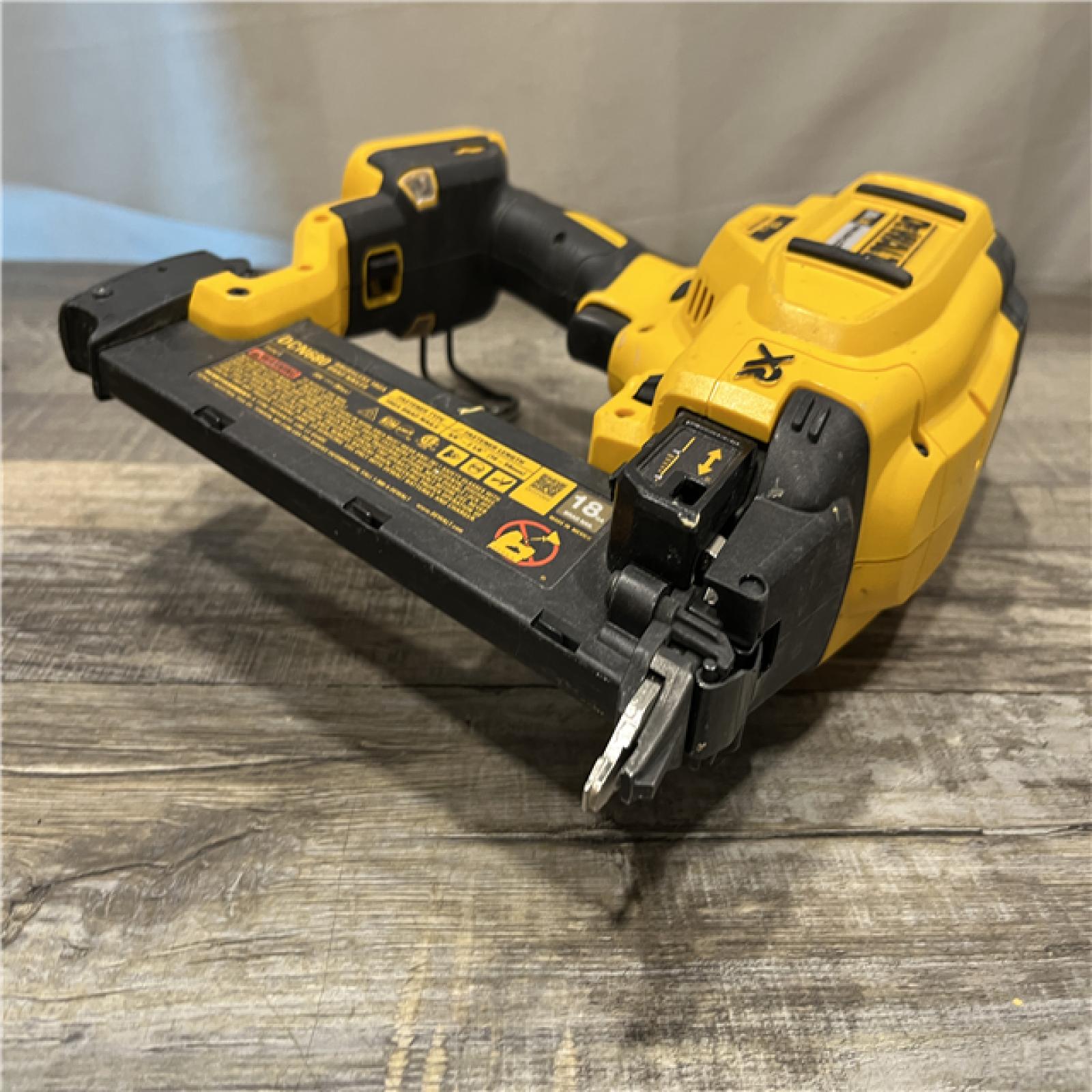 AS-IS DEWALT 20V MAX XR Lithium-Ion Electric Cordless 18-Gauge Brad Nailer (Tool Only)