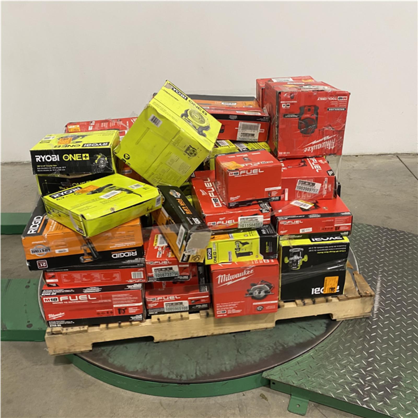Dallas Location - As-Is Tool Pallet
