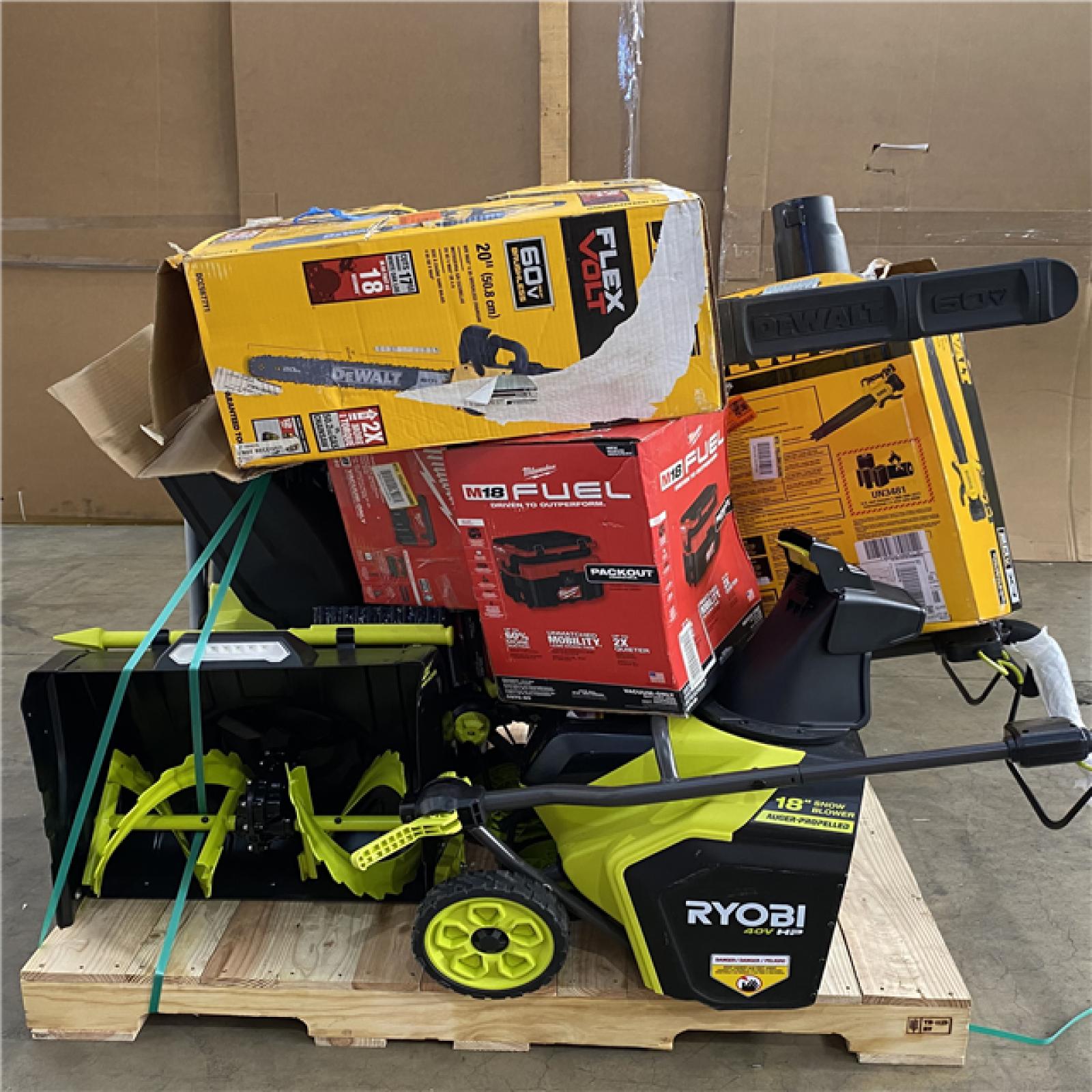 Houston Location AS IS - Tool Pallet