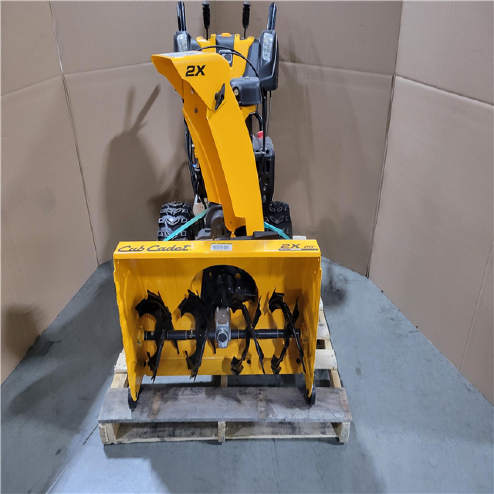 CALIFORNIA AS-IS CUB CADET 2X INTELLIPOWER SNOW BLOWER