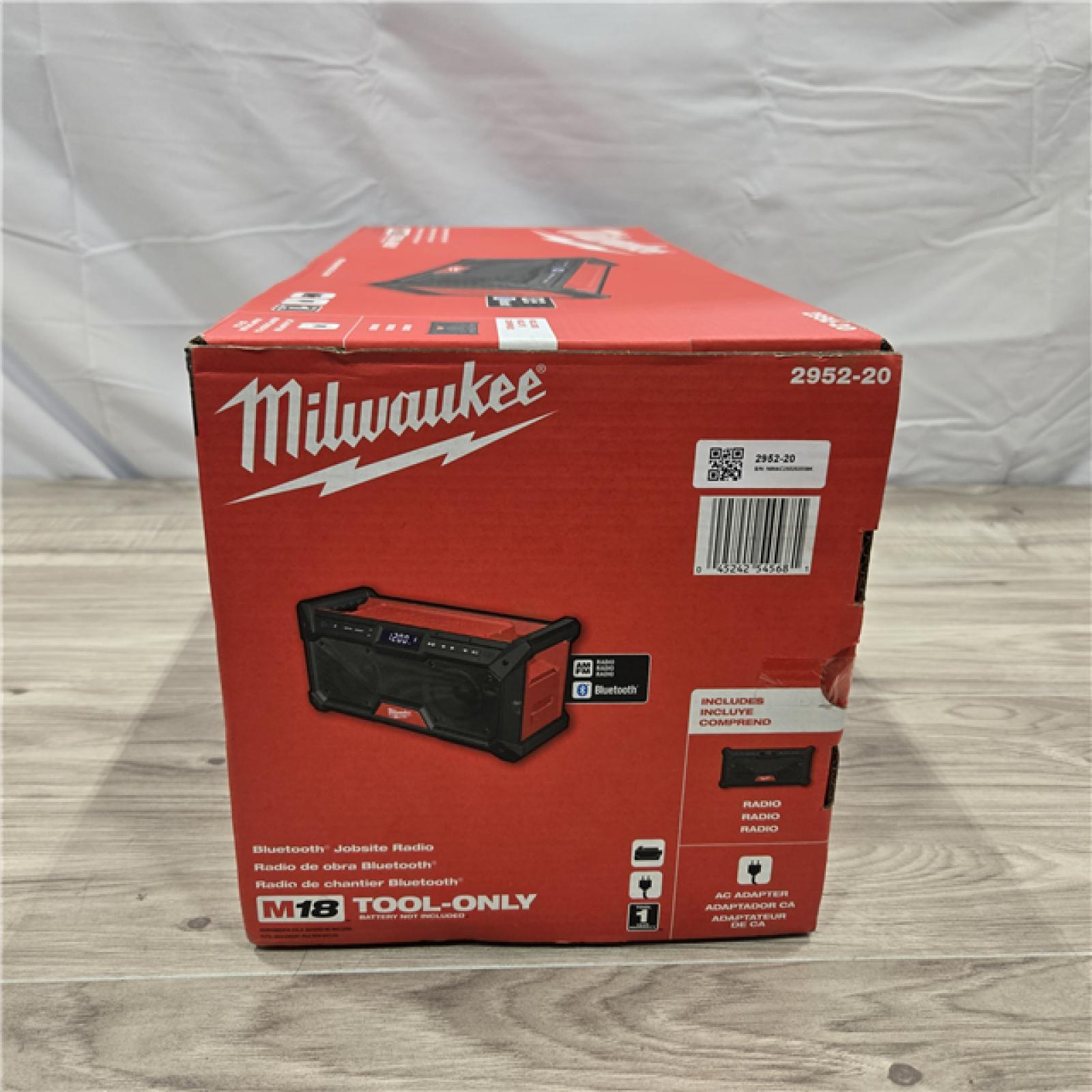 NEW! - Milwaukee 18V Cordless Jobsite Radio