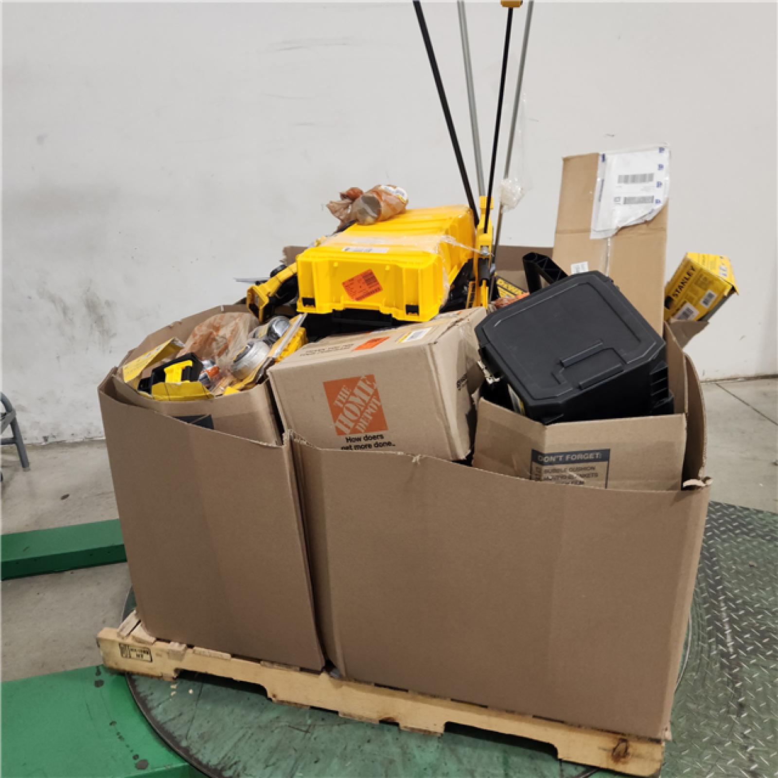 Dallas Location - As-Is DEWALT Tool Pallet