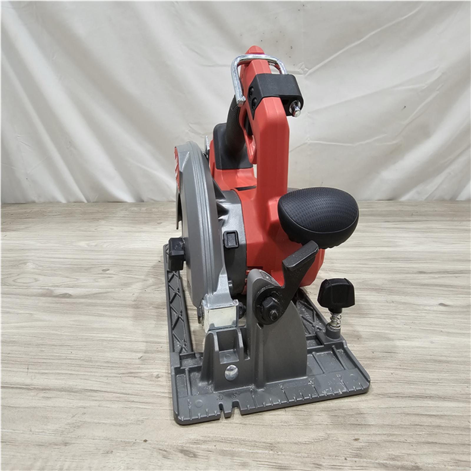 AS-IS Milwaukee FUEL 18V Lithium-Ion Brushless Cordless 7-1/4 in. Circular Saw (Tool-Only)