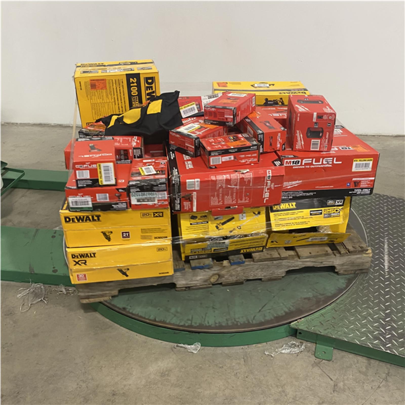 Dallas Location - As-Is Tool Pallet