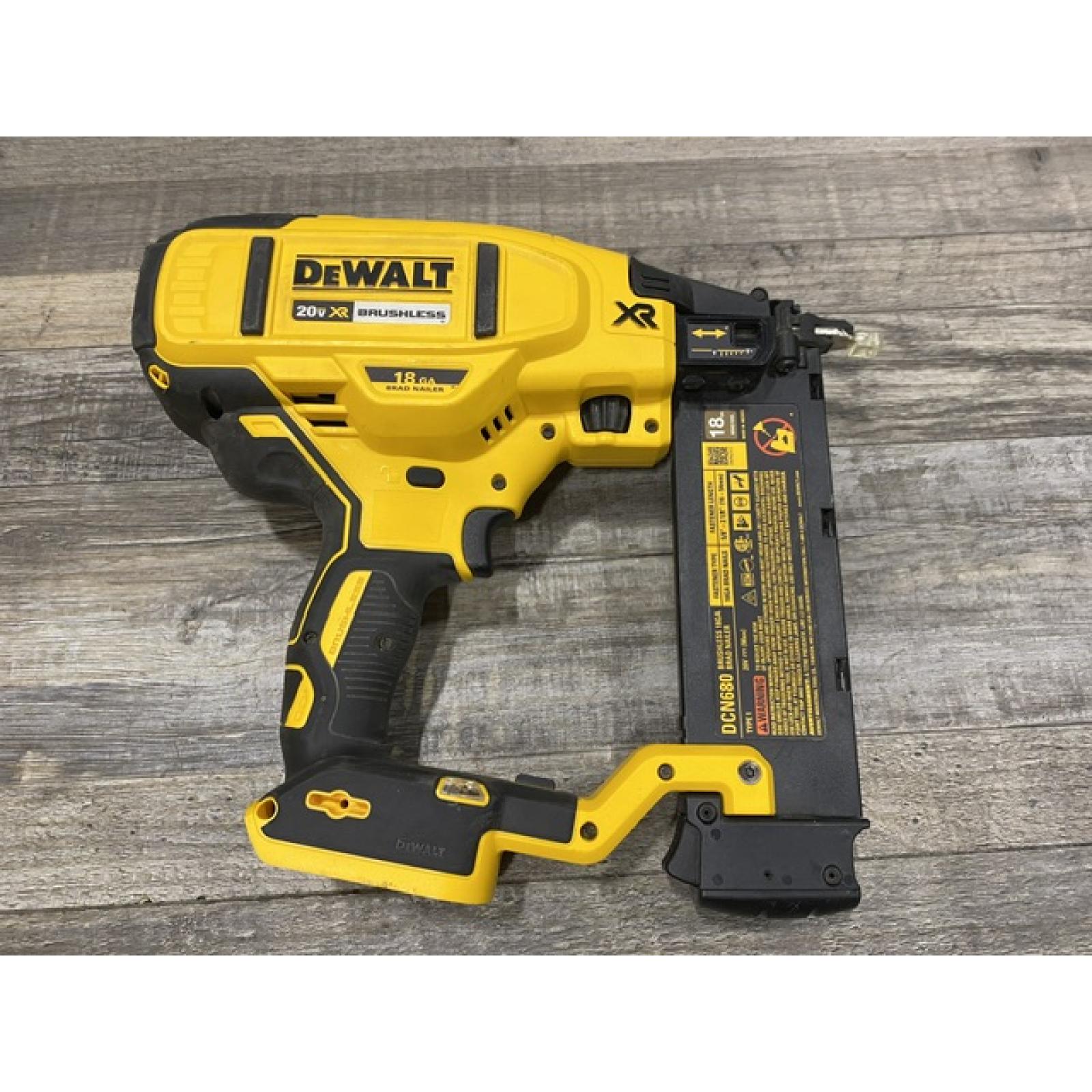 AS-IS DEWALT 20V MAX XR Lithium-Ion Electric Cordless 18-Gauge Brad Nailer (Tool Only)