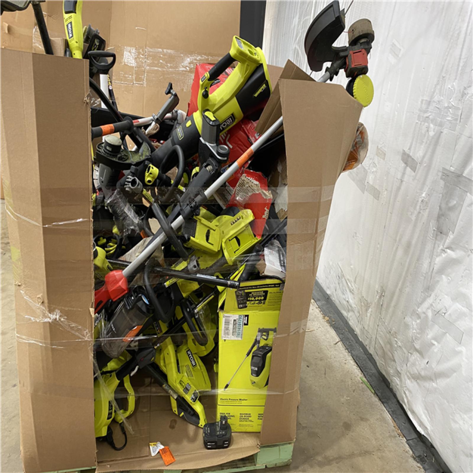 Houston Location AS IS - Tool Pallet