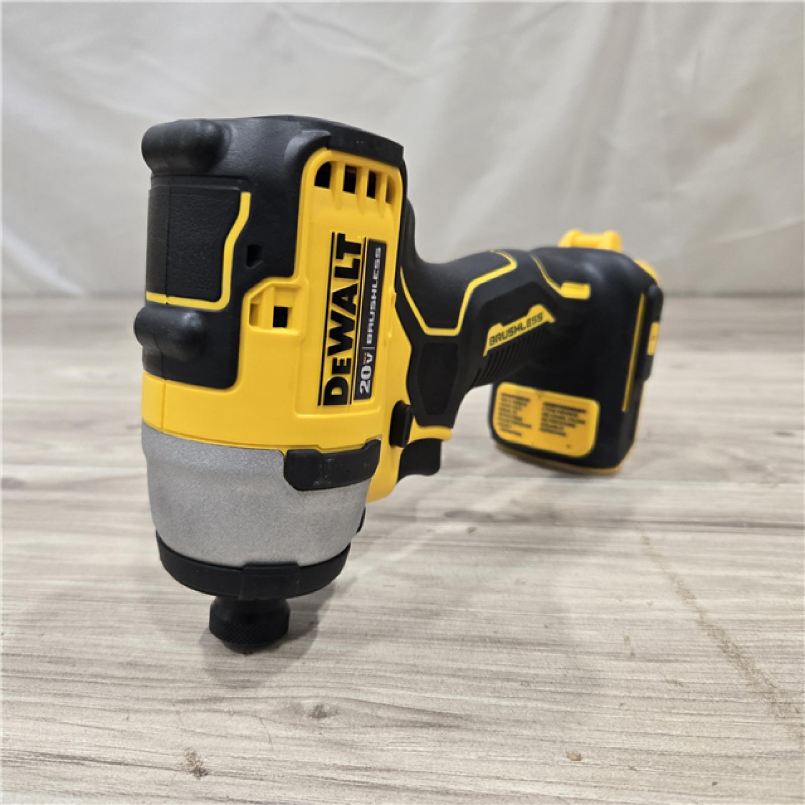 AS-IS DeWALT ATOMIC 20V MAX Cordless Compact Impact Driver Kit