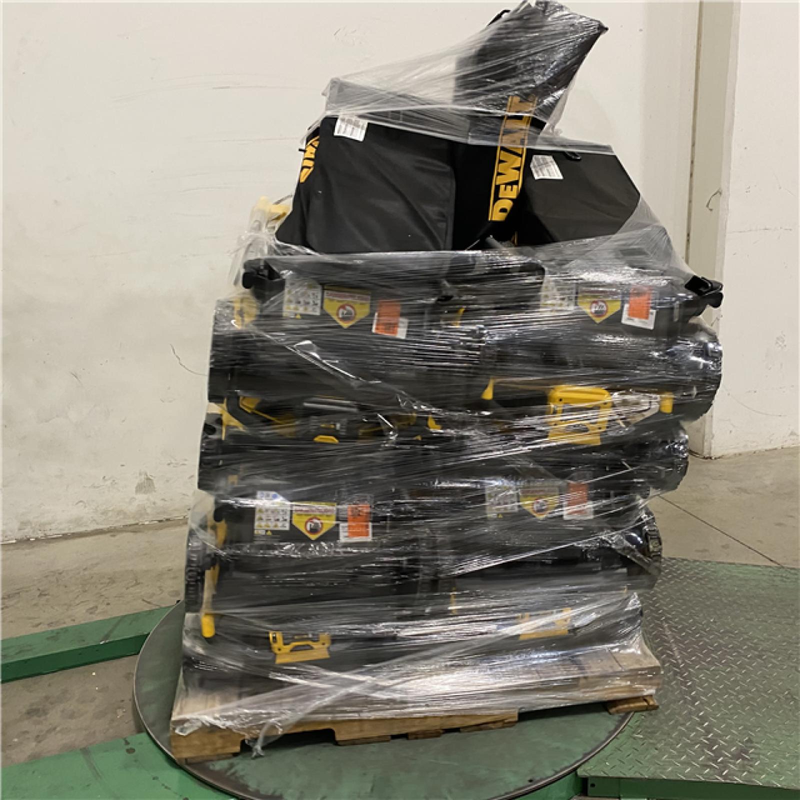 Dallas Location - As-Is DEWALT Lawn Mower Pallet
