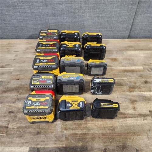 HOUSTON LOCATION - AS-IS DEWALT BATTERY PACK QTY - 15