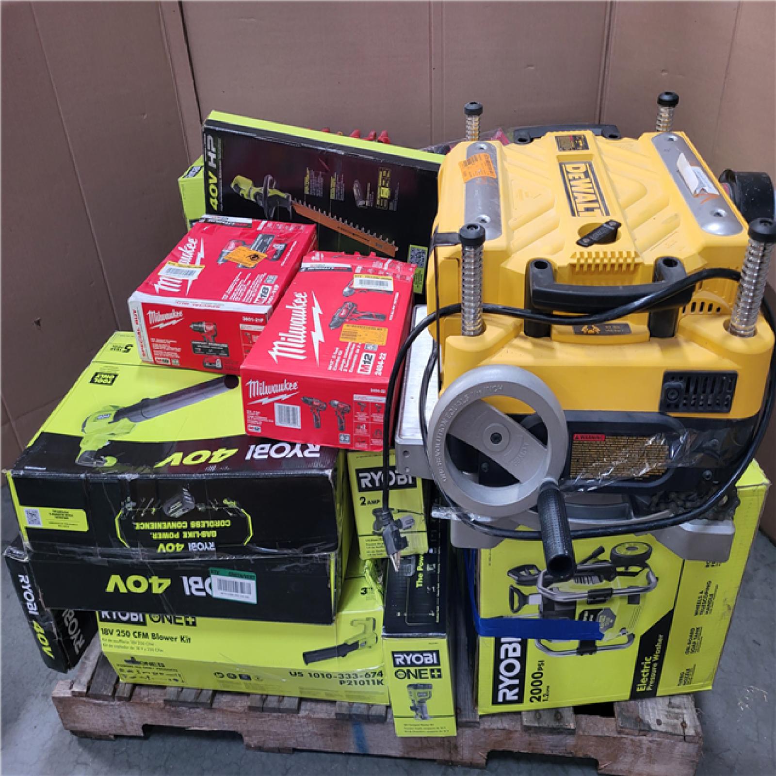 PHOENIX AS-IS TOOL PALLET