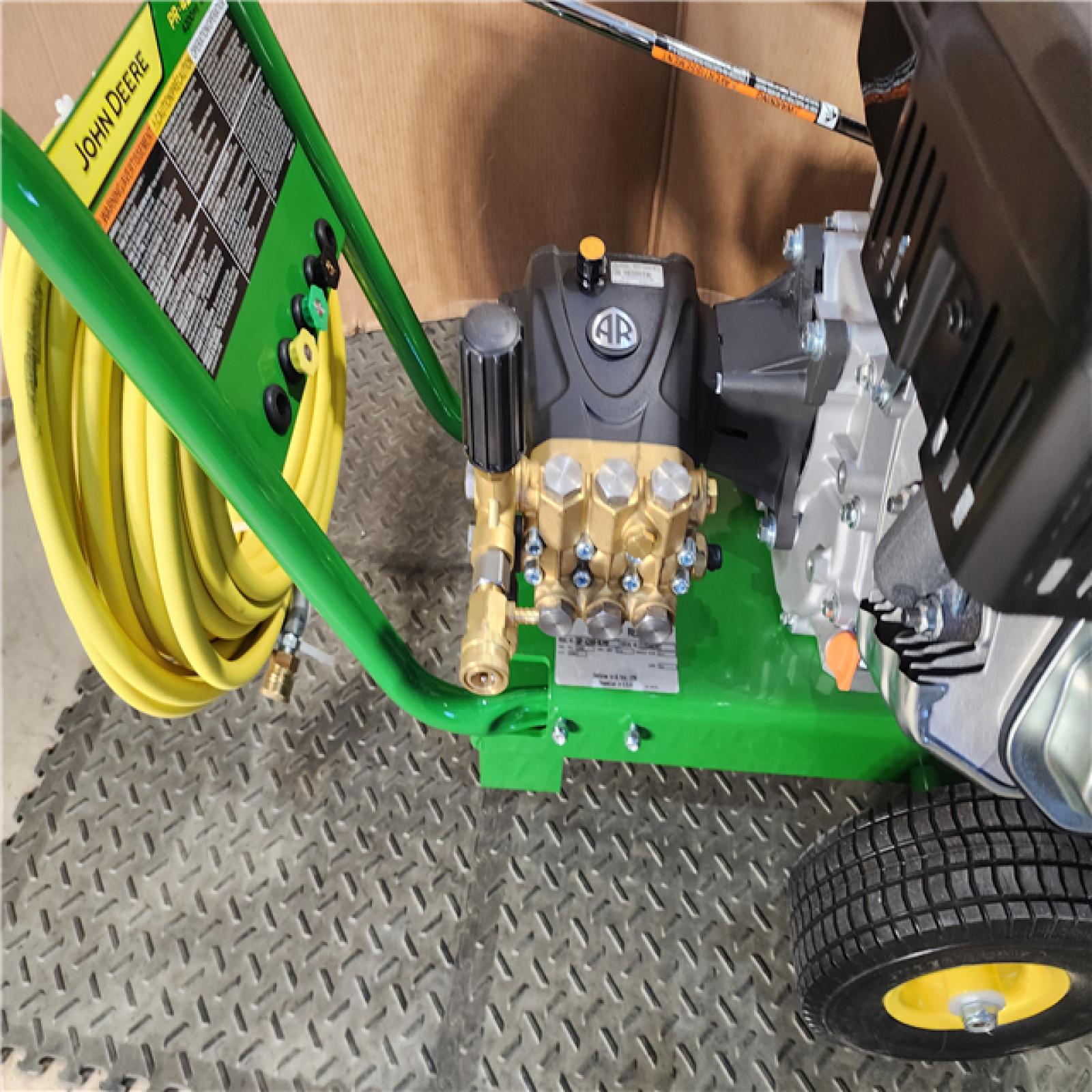 HOUSTON - LOCATION - AS-IS 4200 PSI 4.0 GPM Gas Cold Water Pressure Washer