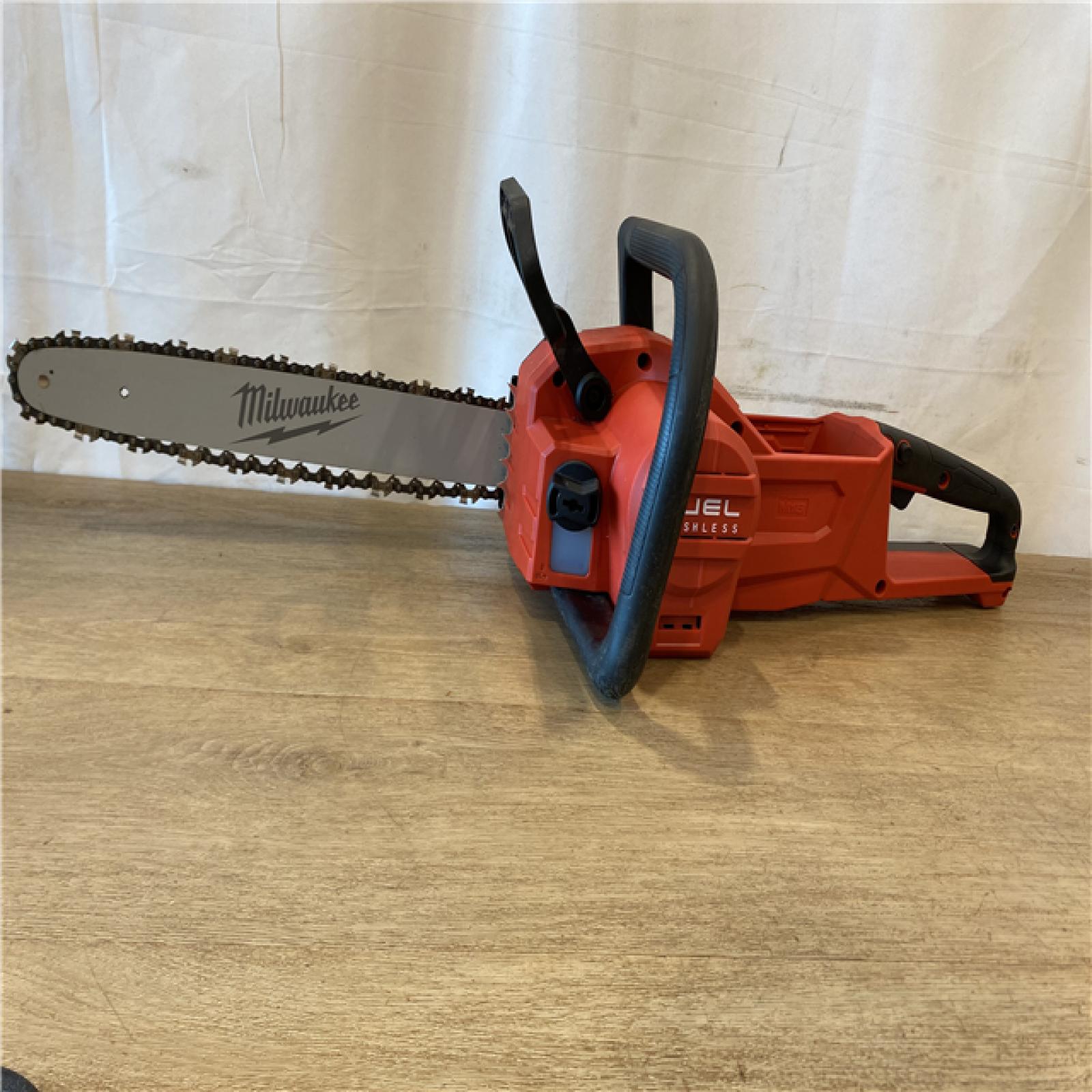 AS-IS Milwaukee FUEL 16 in. 18V Lithium-Ion Brushless Battery Chainsaw (Tool-Only)