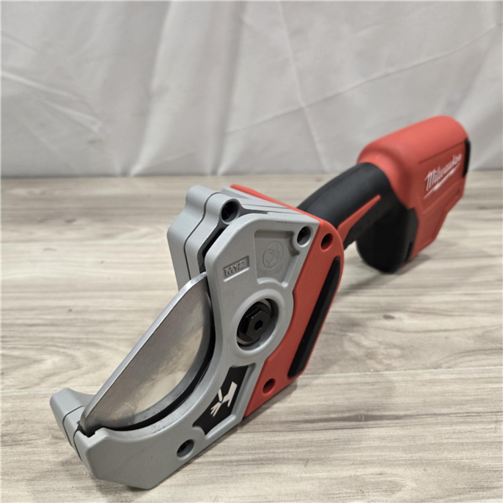 AS-IS Milwaukee 12V Cordless PVC Pipe Shear (Tool-Only)