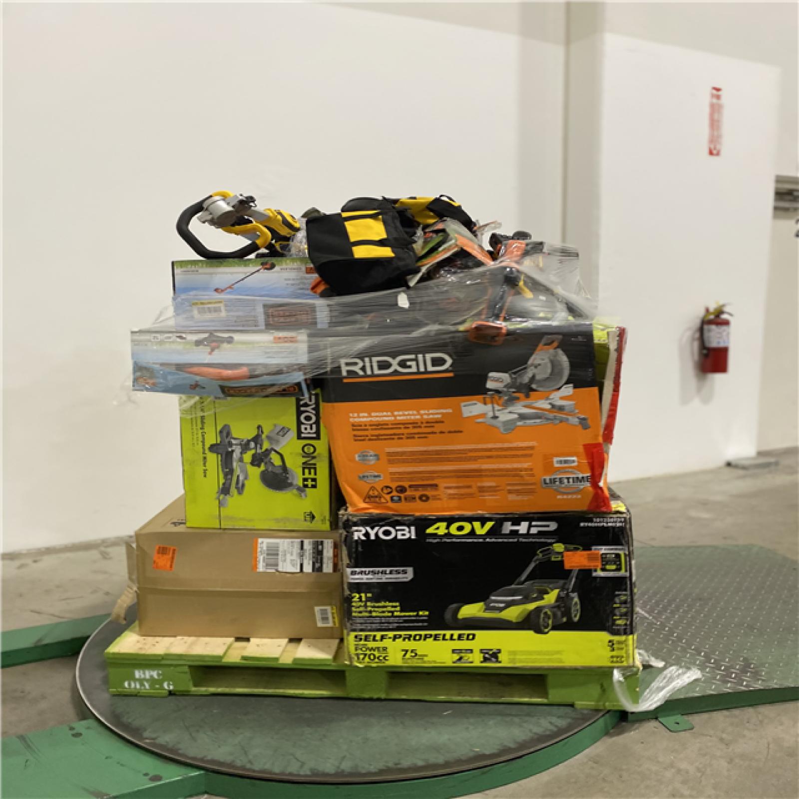 Dallas Location - As-Is Tool Pallet