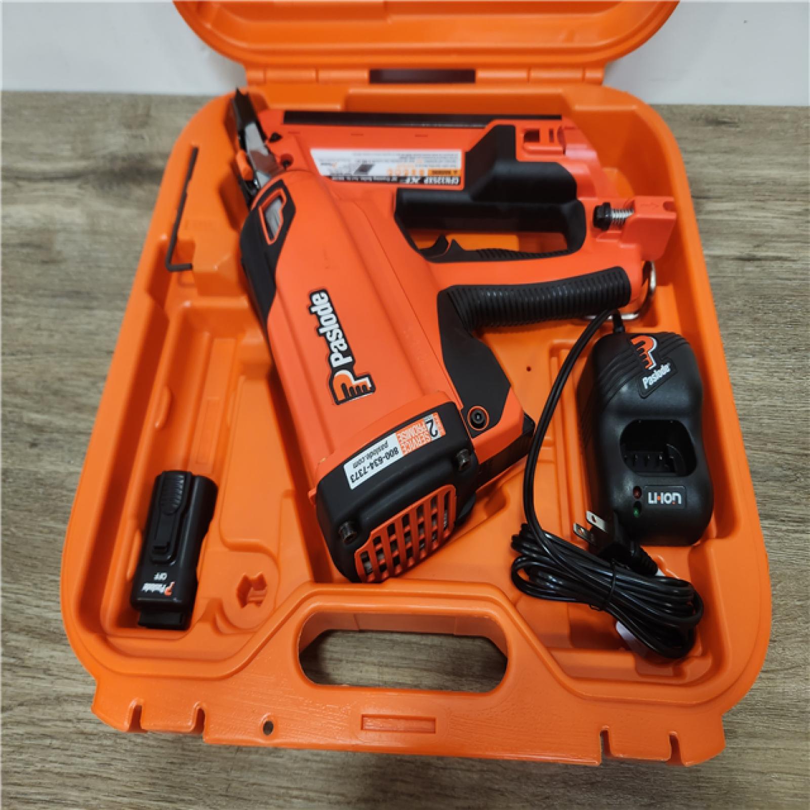 Phoenix Location Appears NEW Paslode CFN325XP Lithium-Ion Battery 30° Cordless Framing Nailer