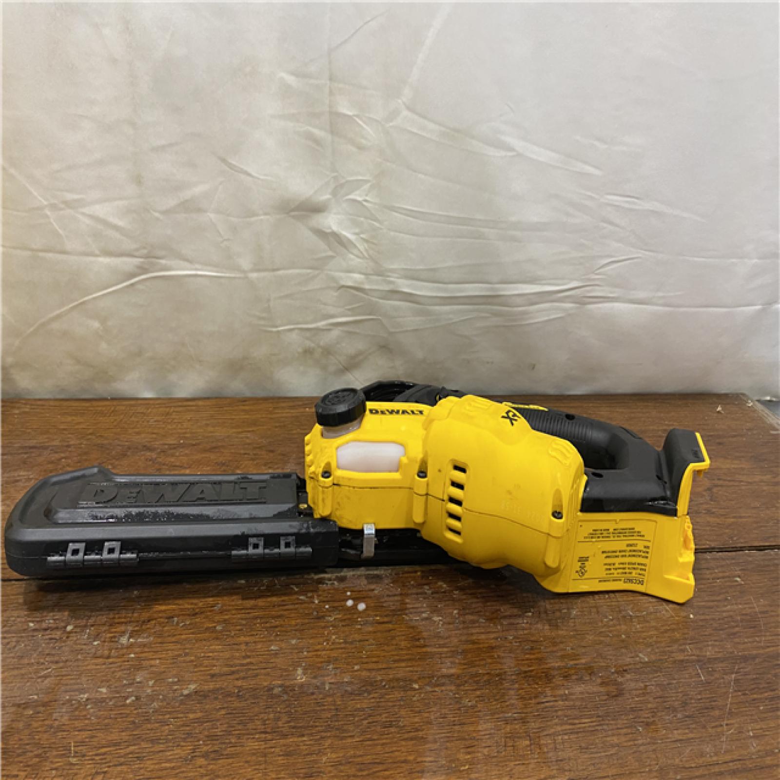 AS-IS DEWALT DCCS623B 20V MAX Pruning Chainsaw, 8 Inch