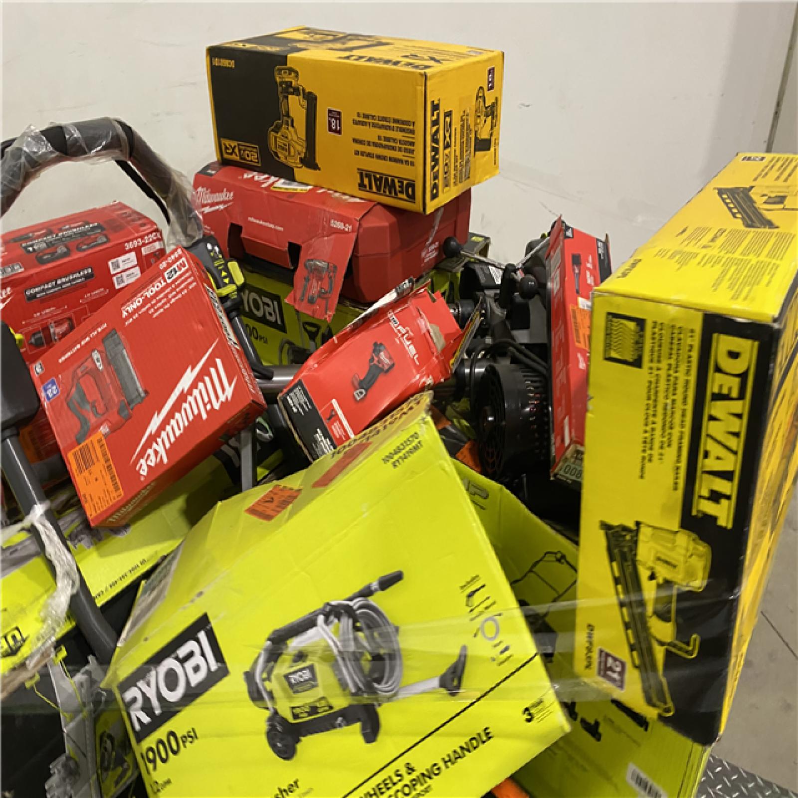 Dallas Location - As-Is Tool Pallet