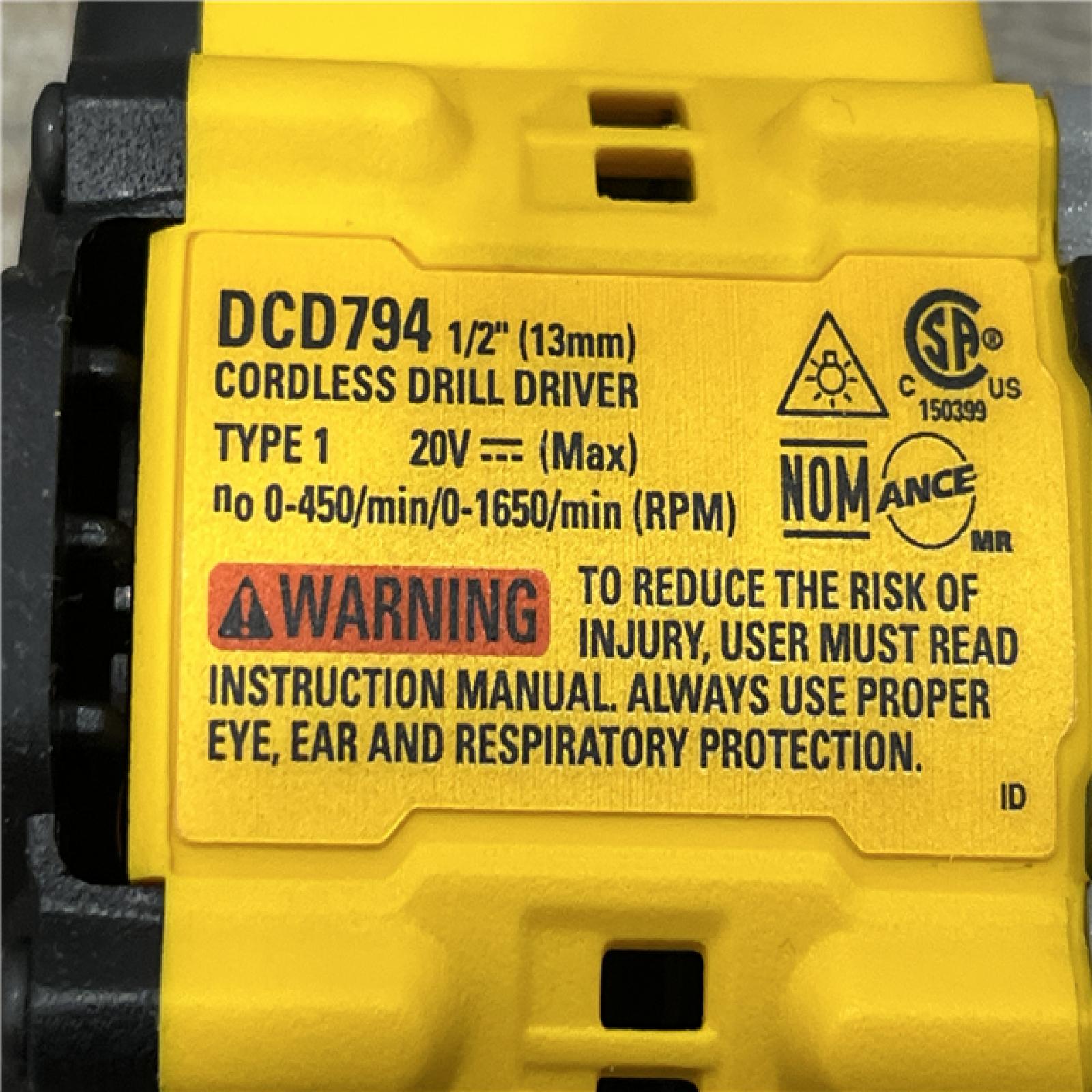 AS-IS DEWALT Atomic 20V Lithium-Ion Cordless Compact 1/2 in. Drill/Driver Kit