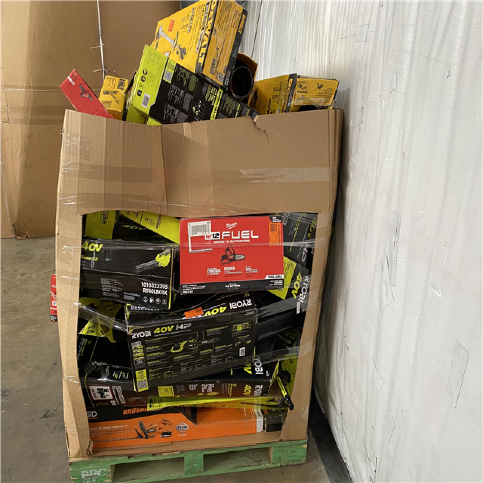 Houston Location AS IS - Tool Pallet