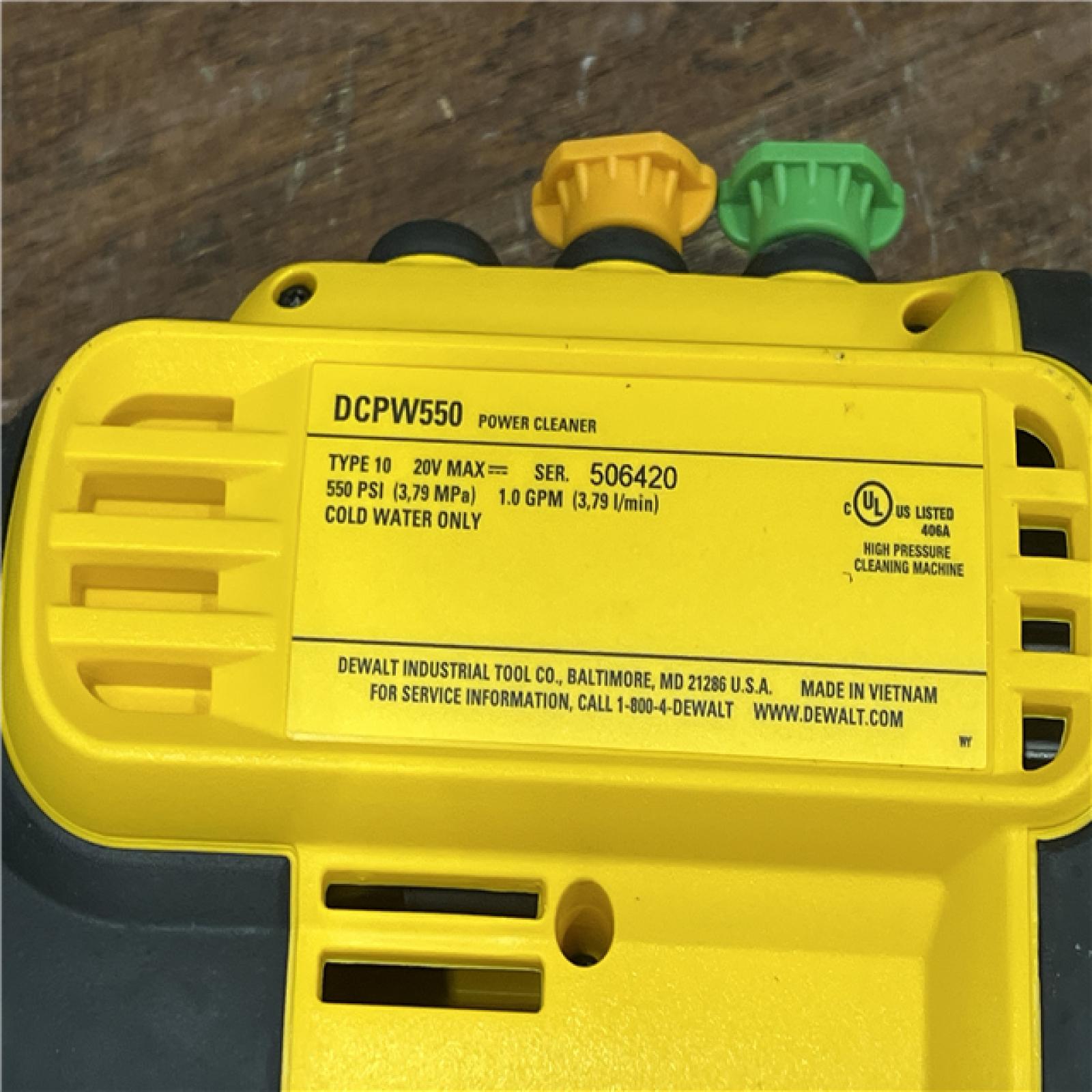 AS-IS Dewalt 20V 550 PSI  1 GPM Cordless Power Cleaner W/ 4 Nozzles Tool-Only DCPW550B