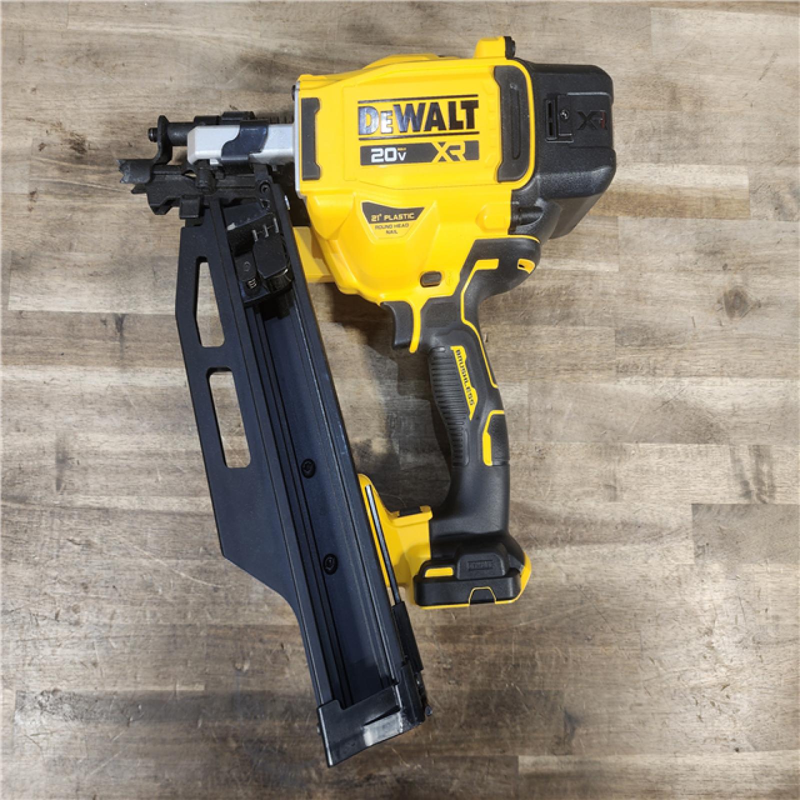 HOUSTON LOCATION - AS-IS DEWALT 20-Volt 21° Cordless Framing Nailer (Tool-Only)