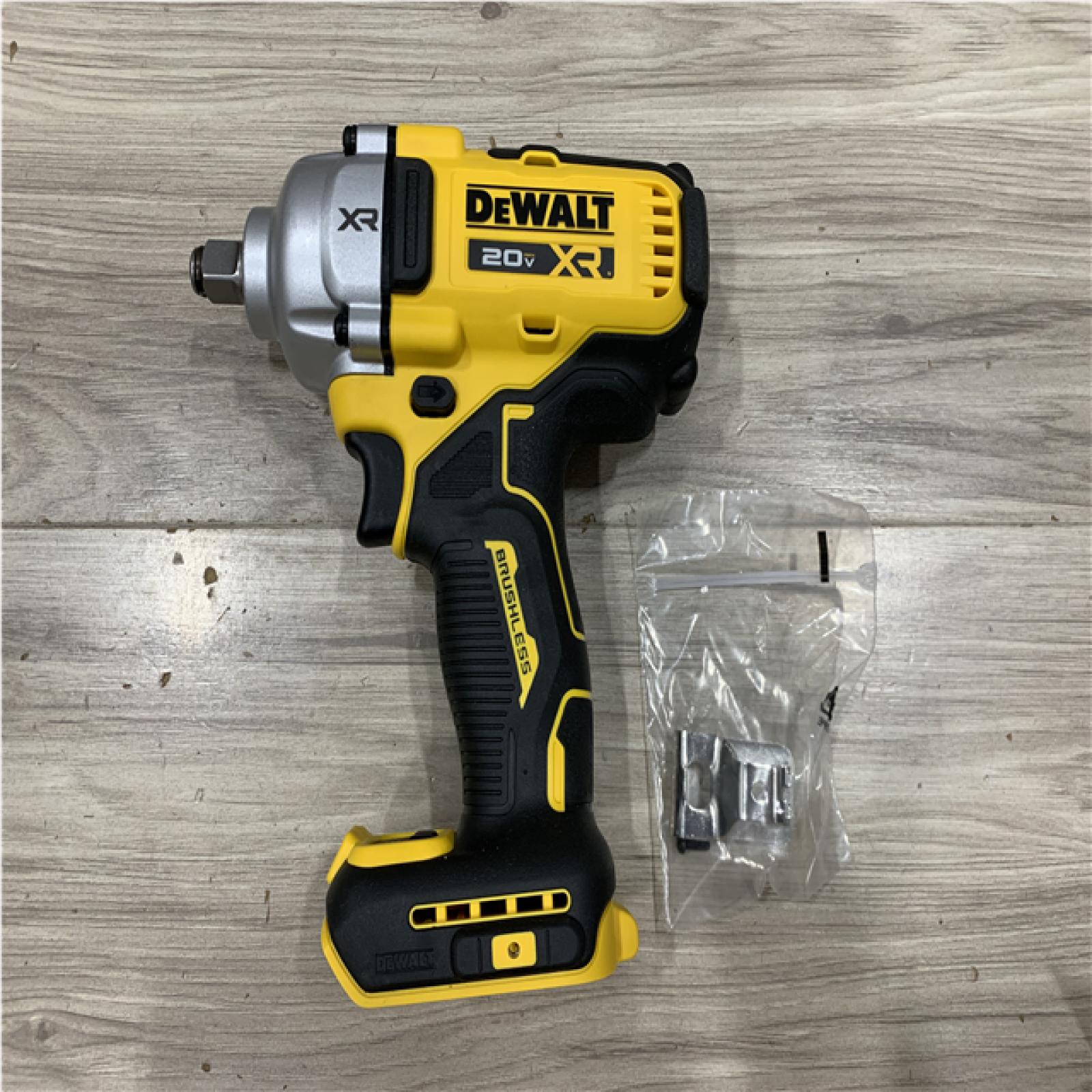 AS-IS DEWALT 20V MAX XR Lithium-Ion Cordless Brushless 1/2 in. Impact Wrench Kit