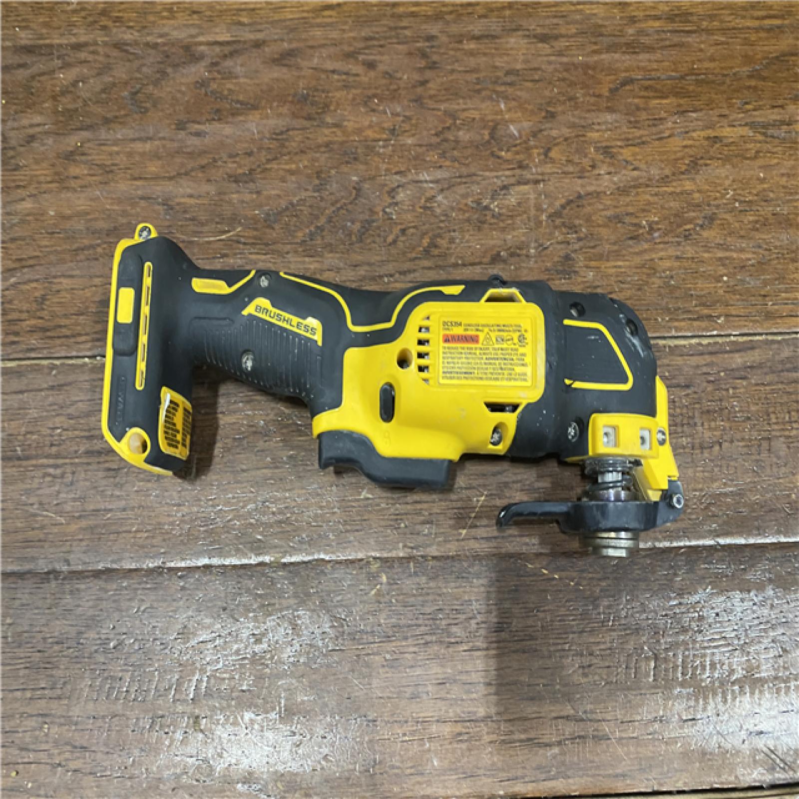 AS-IS ATOMIC 20V MAX Cordless Brushless Oscillating Multi Tool (Tool Only)