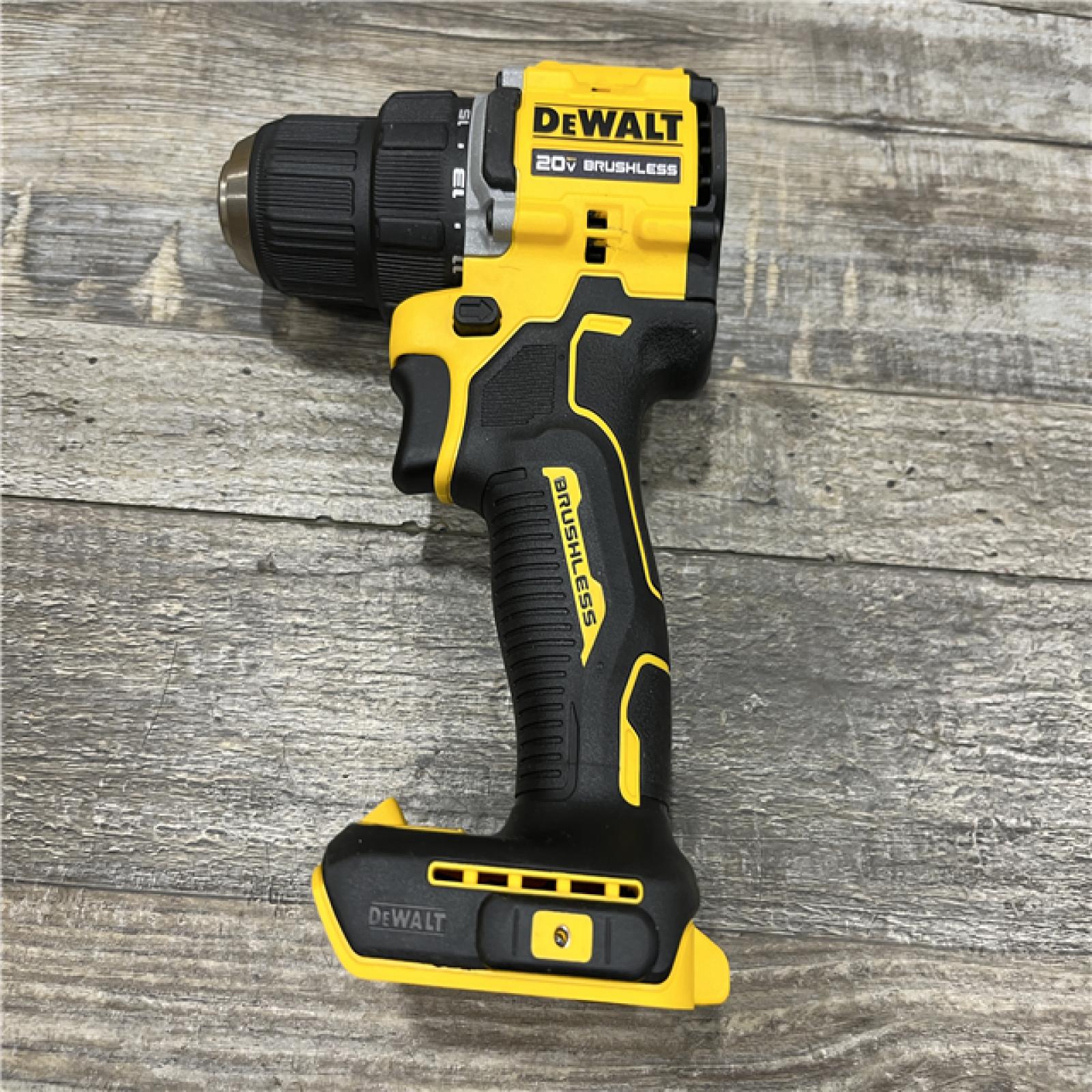 AS-IS DEWALT Atomic 20V Lithium-Ion Cordless Compact 1/2 in. Drill/Driver Kit