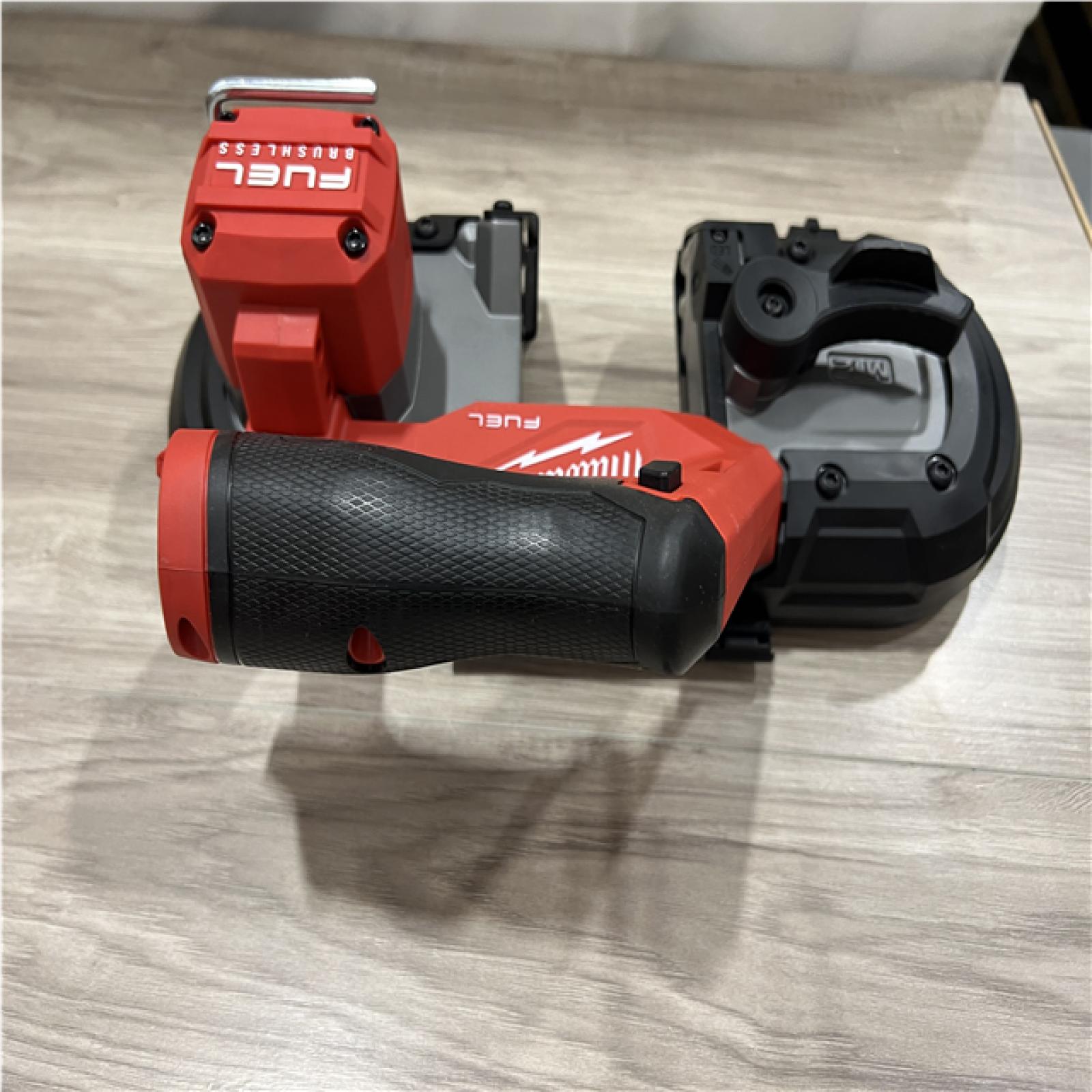 AS-IS Milwaukee FUEL 12V Lithium-Ion Cordless Compact Band Saw (Tool-Only)