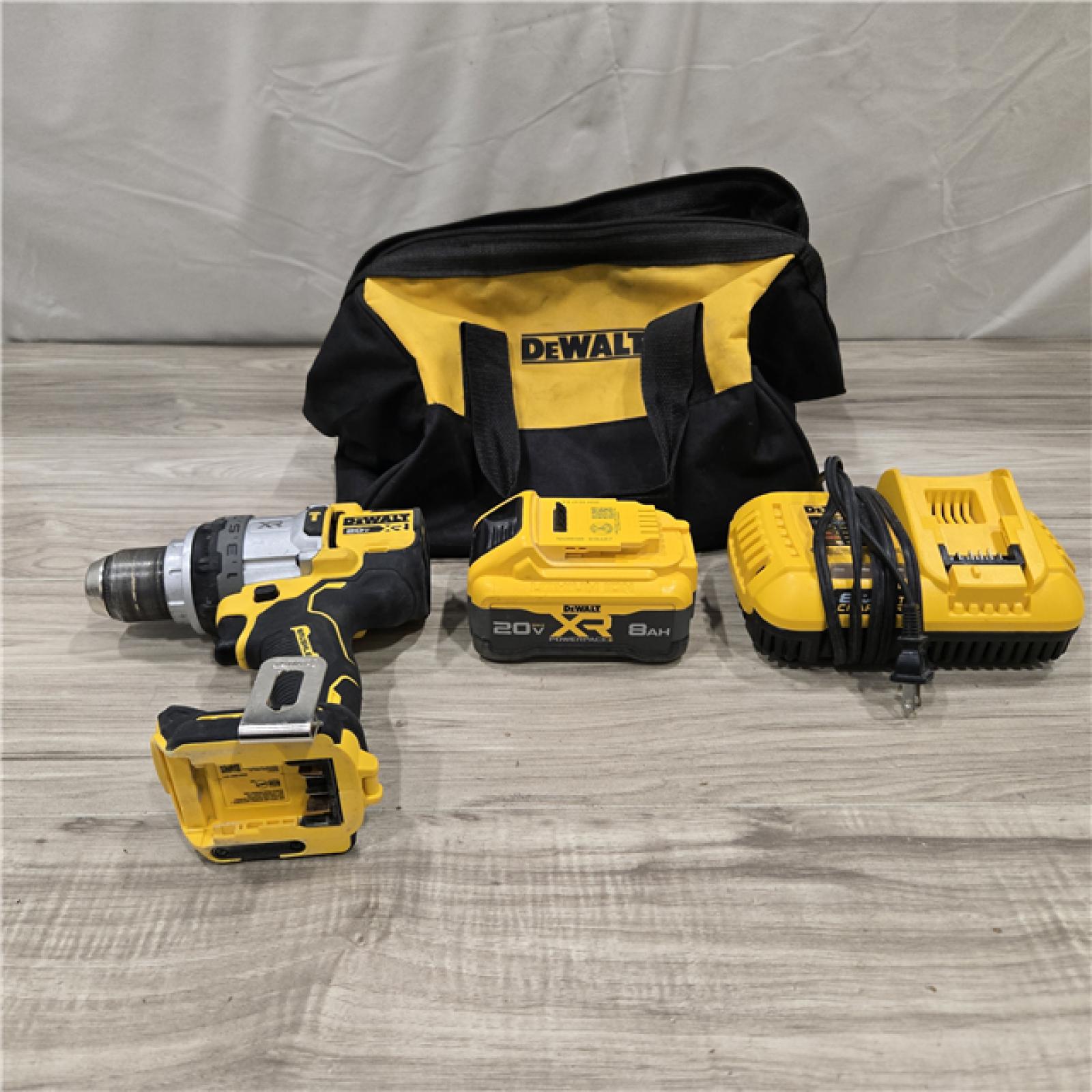 AS-IS DEWALT 20V XR Lithium-Ion Cordless Hammer Drill Kit
