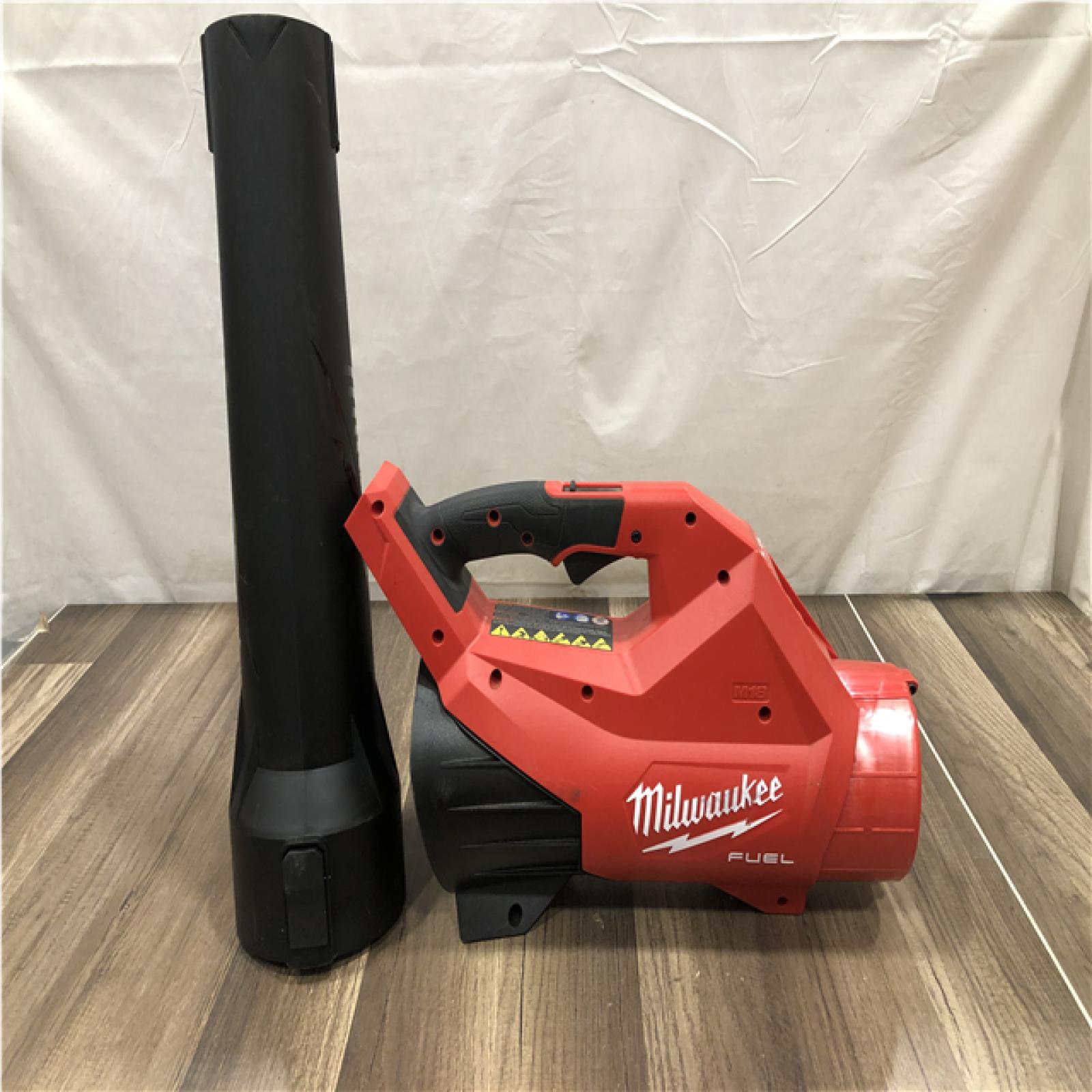 AS-IS Milwaukee FUEL 120 MPH 500 CFM 18V Lithium-Ion Brushless Cordless Handheld Blower (Tool-Only)